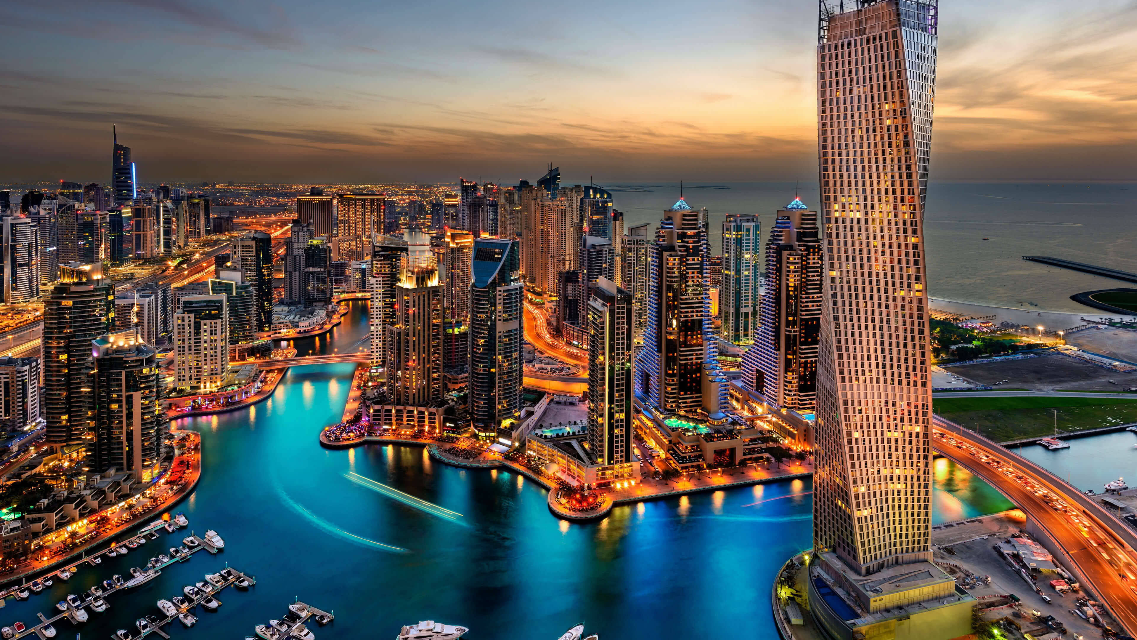 Majumba Marefu ya Kuvutia ya Jiji la Dubai katika 4K Picha ya Ukuta