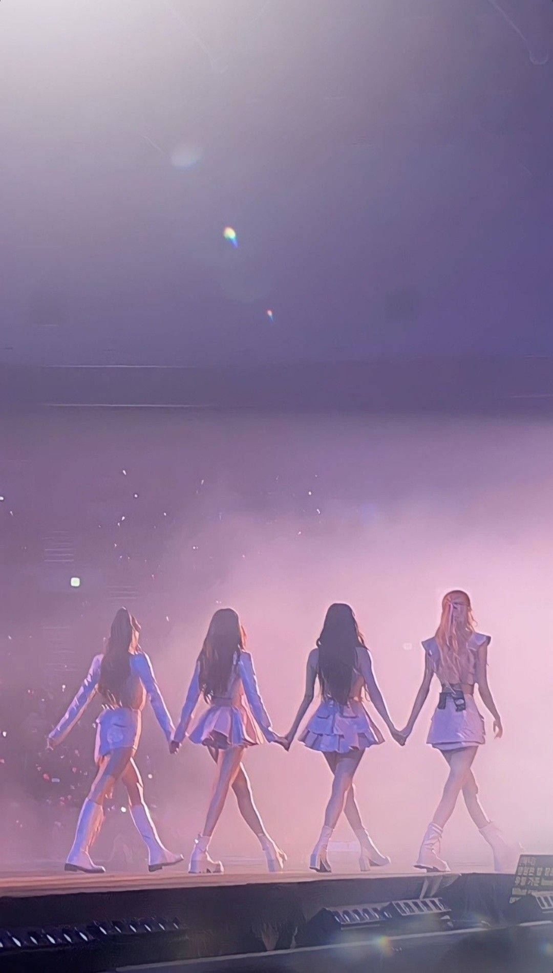 Mandhari ya Blackpink Jukwaani Picha ya Ukuta