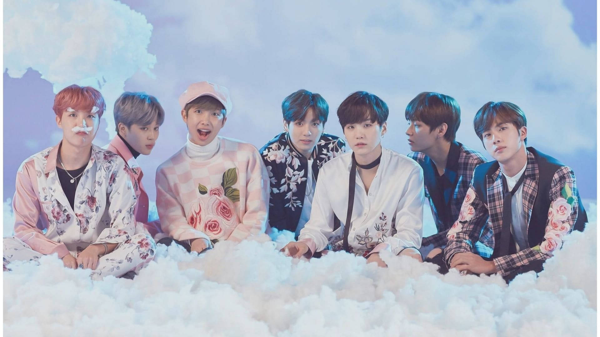 Mandhari ya Dawati ya BTS kwenye Theluji Bandia Picha ya Ukuta