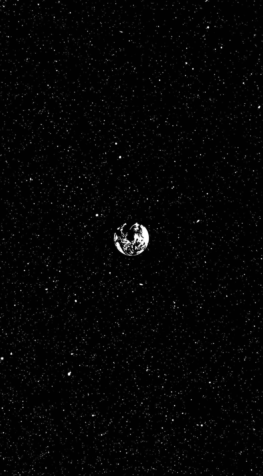 Mandhari ya mstari wa mbingu yenye maelewano ya mstari, mawingu ya gesi, na asteroidi, ikijenga mazingira ya kimapenzi na ya ajabu Picha ya Ukuta