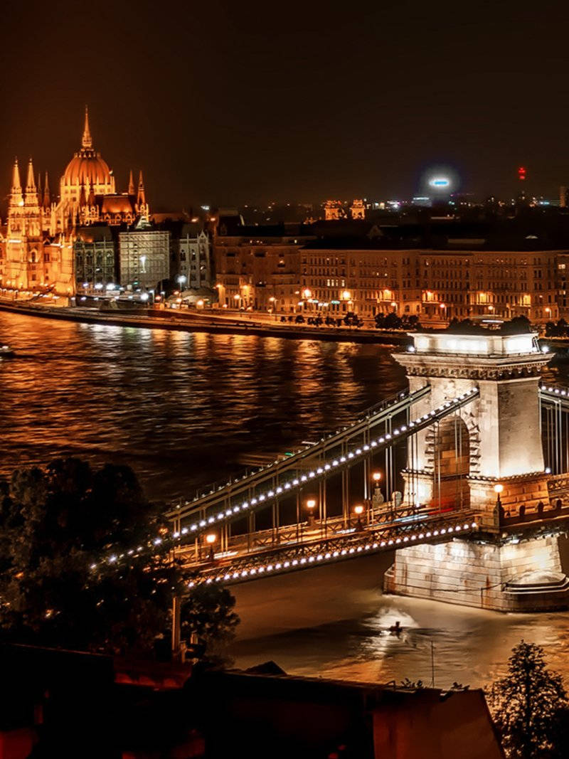 Mandhari ya Usiku ya Jiji la Budapest Picha ya Ukuta