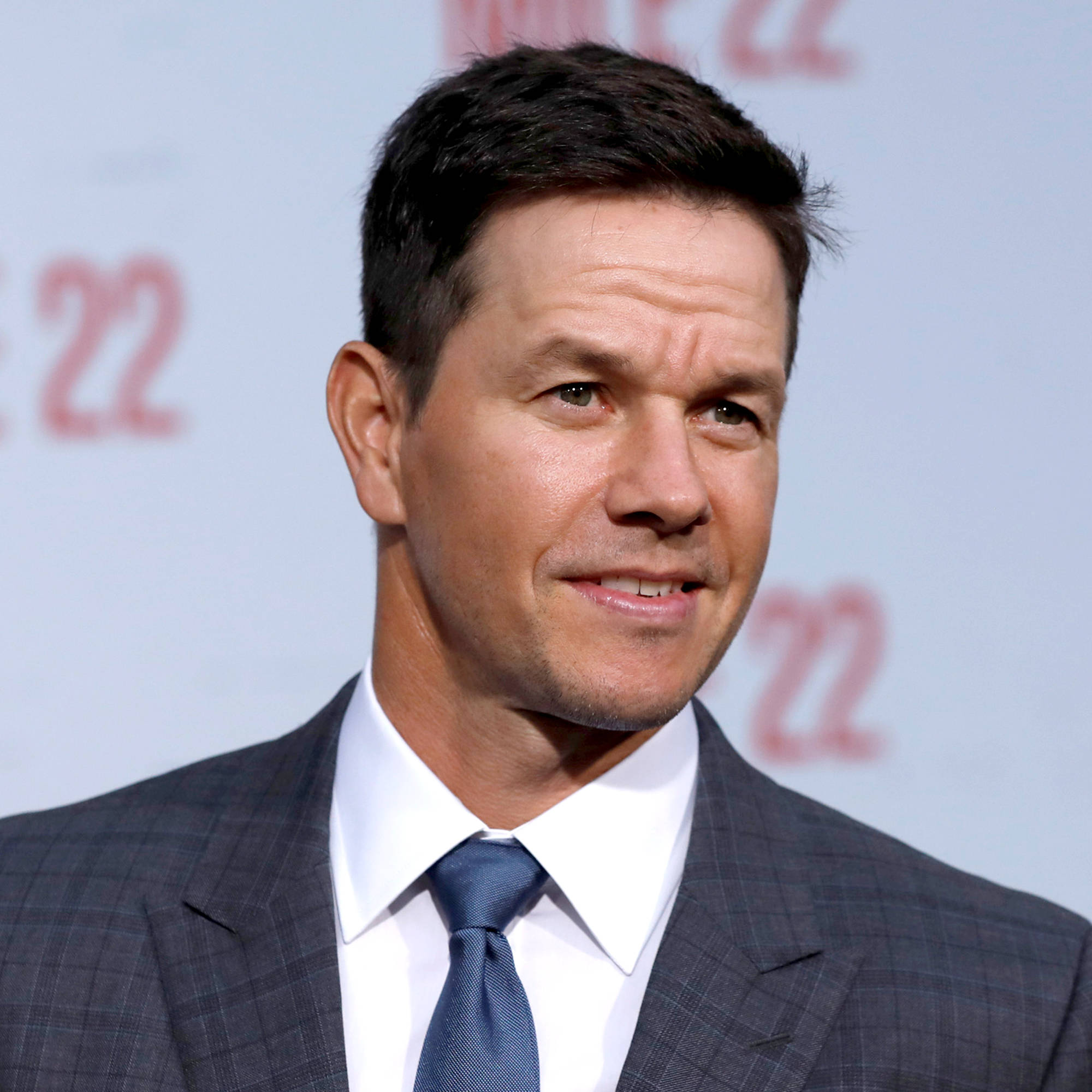 Mark Wahlberg Katika Ushirikiano wa Kifahari Picha ya Ukuta