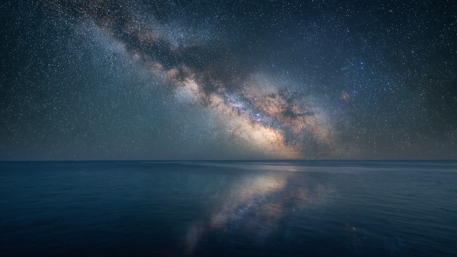 Milky Way Juu ya Bahari Picha ya Ukuta