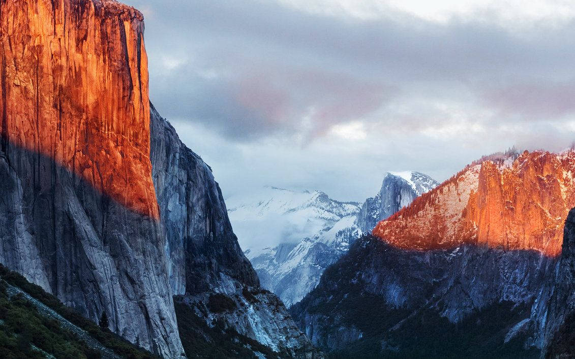 Mlima wa Yosemite wa Kibinafsi kutoka kwenye MacBook Pro Picha ya Ukuta