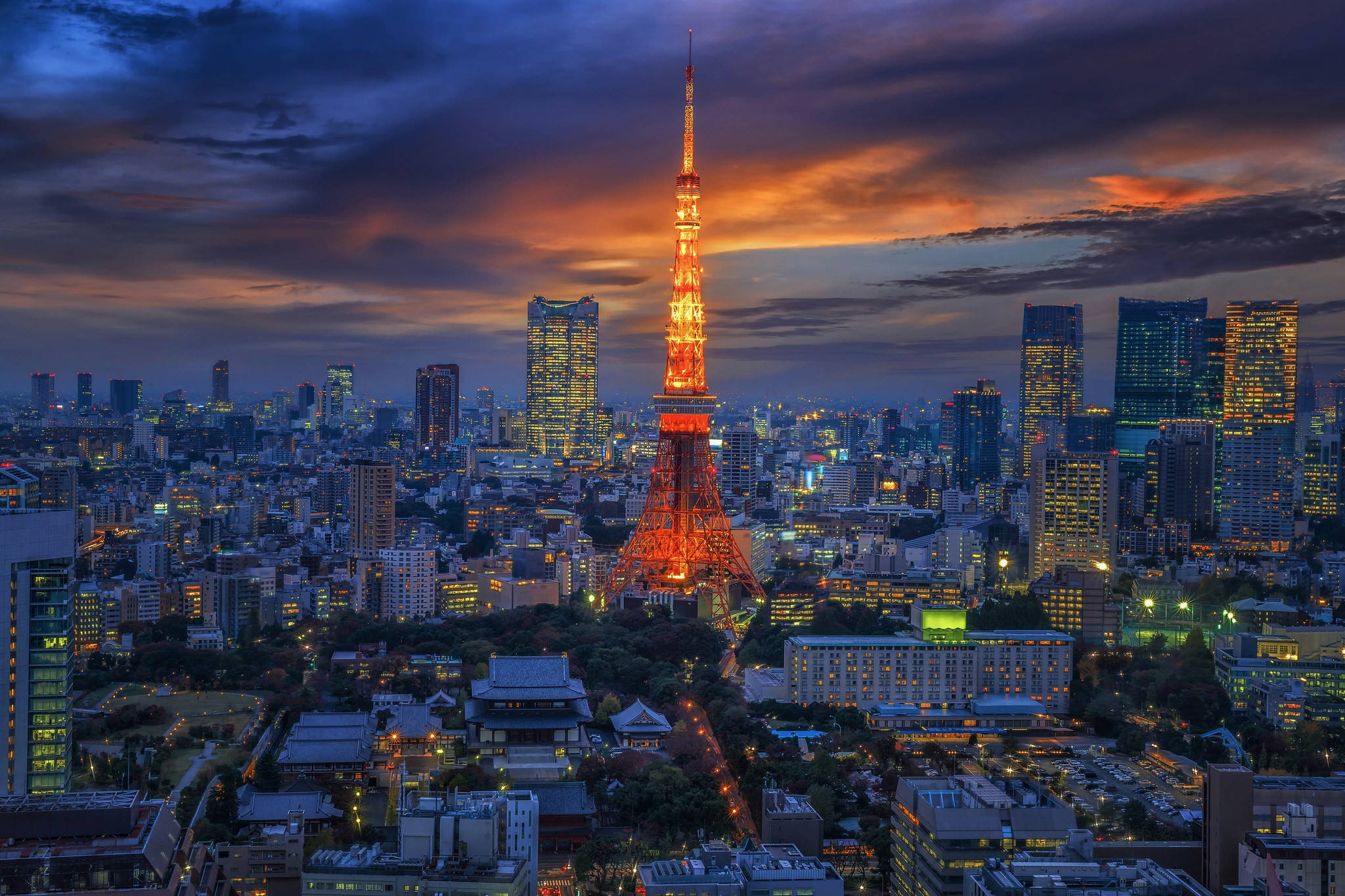 Mnara wa Tokyo Nyekundu na Chungwa Picha ya Ukuta