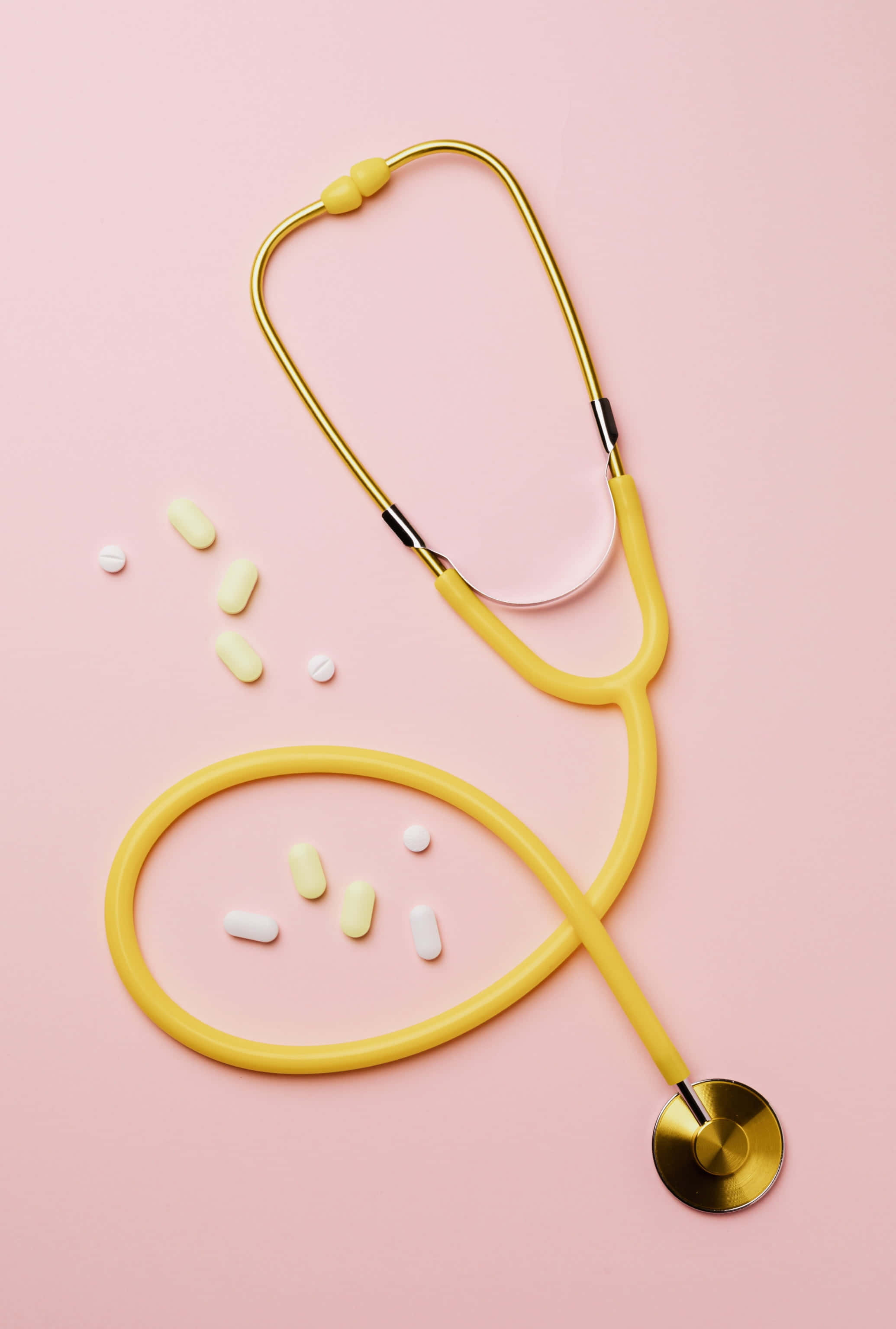 Modern Stethoscope on a Vibrant Background Picha ya Ukuta
