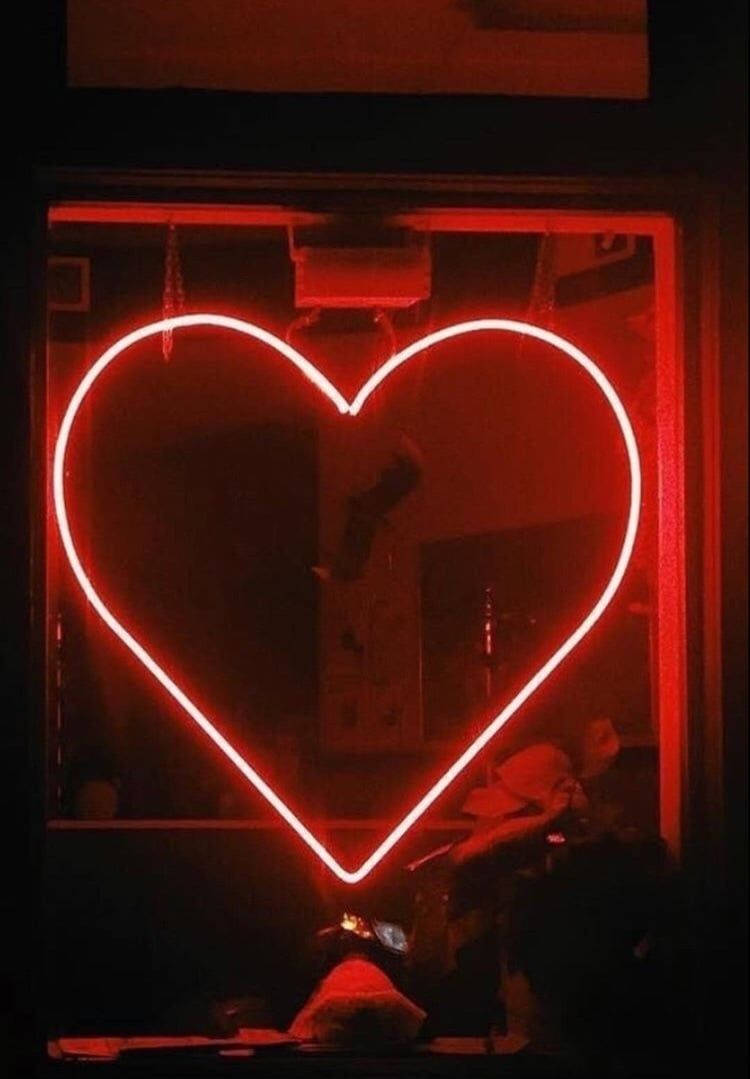 Moyo wa Neon unaovutia Picha ya Ukuta