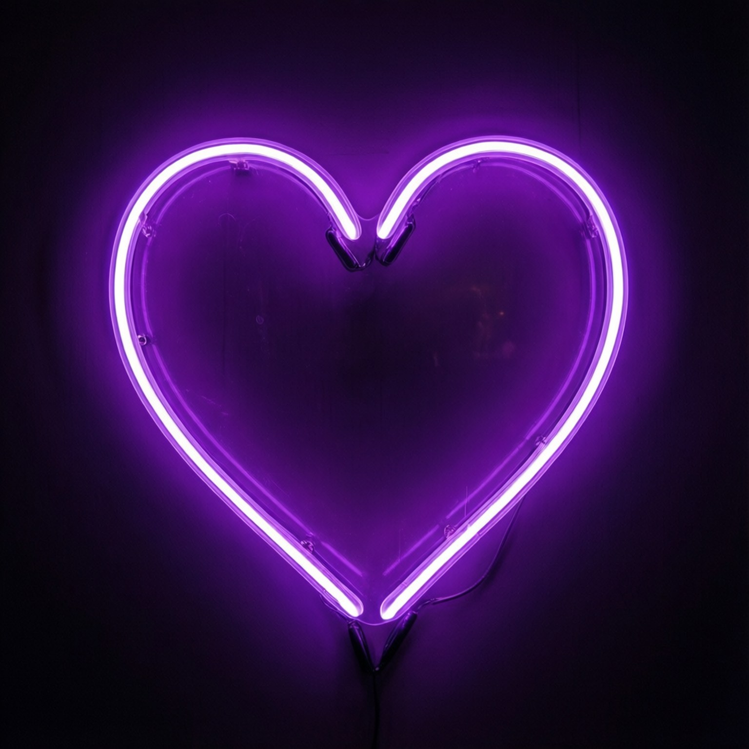Moyo wa Zambarau wa Neon Picha ya Ukuta