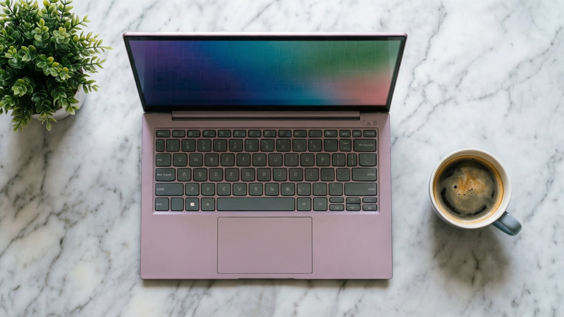 Mpangilio wa Chromebook wa Flat Lay Picha ya Ukuta