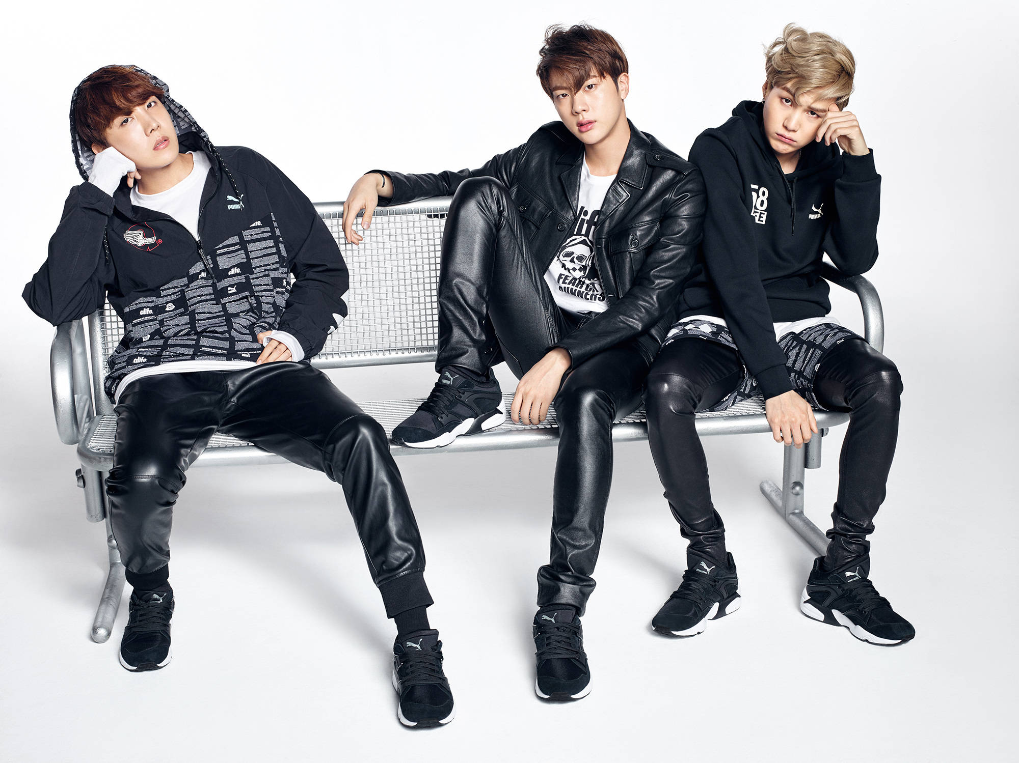 Mstari wa Hyung Aesthetic wa BTS Picha ya Ukuta