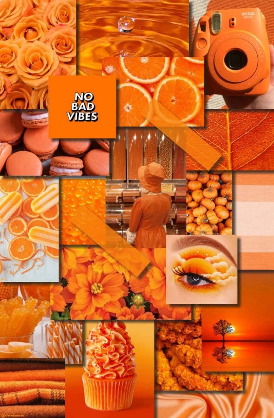Mwangaza na Rangi ya Kukaribisha ya Orange Picha ya Ukuta