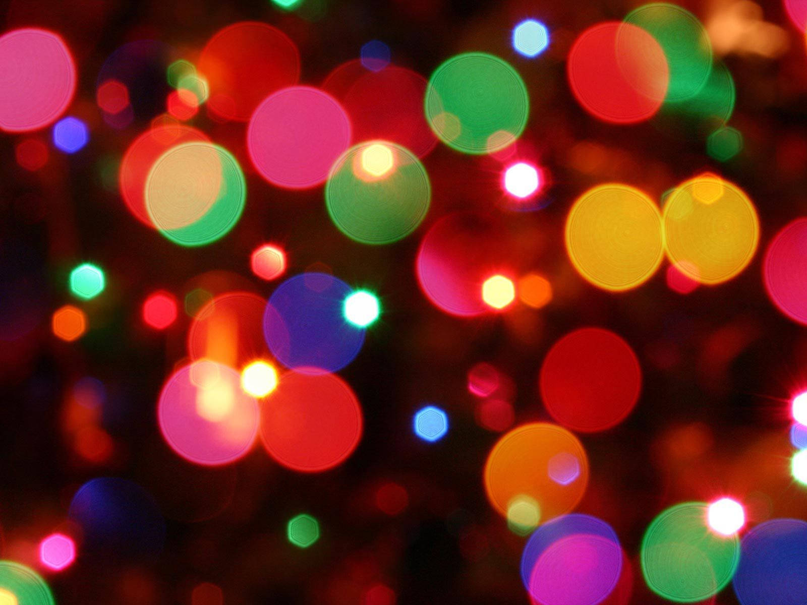 Mwangaza wa Rangi Mbalimbali wa Krismasi wenye Bokeh Picha ya Ukuta