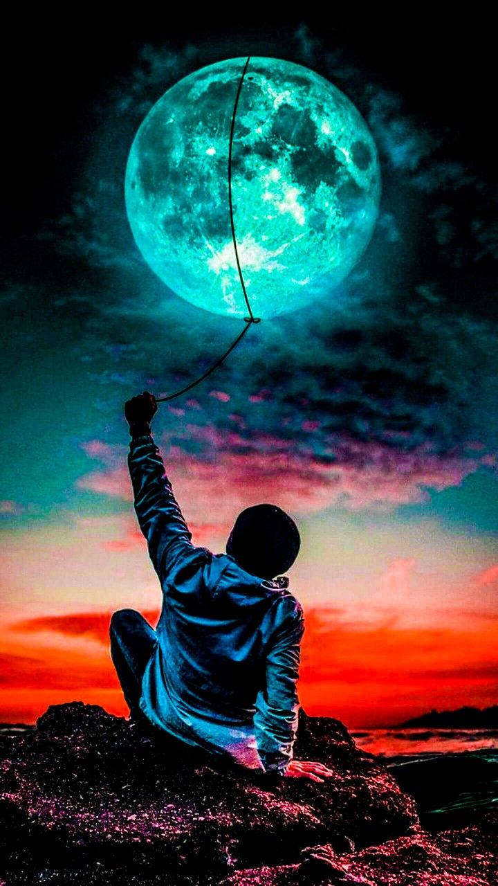 Mwezi wa Neon na Mawingoni ya Chungwa Picha ya Ukuta