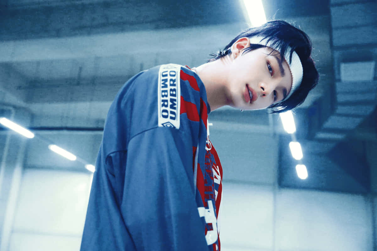 Mwimbaji wa Korea Kusini Hyunjin Albamu Ndogo ya I Am Who Picha ya Ukuta