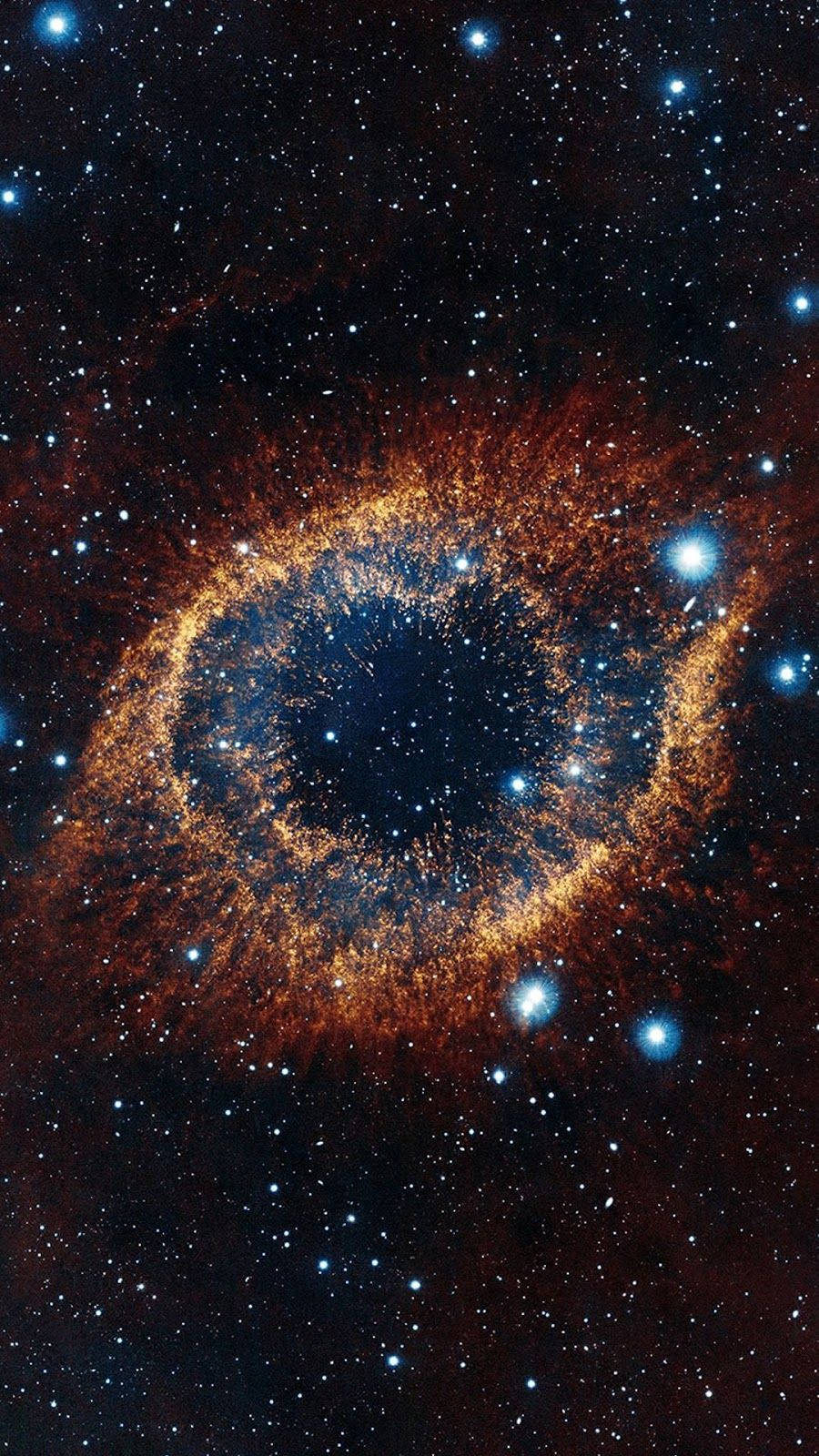 Nebula ya Galaxy Yenye Umbo la Jicho Moja kwa Moja Picha ya Ukuta