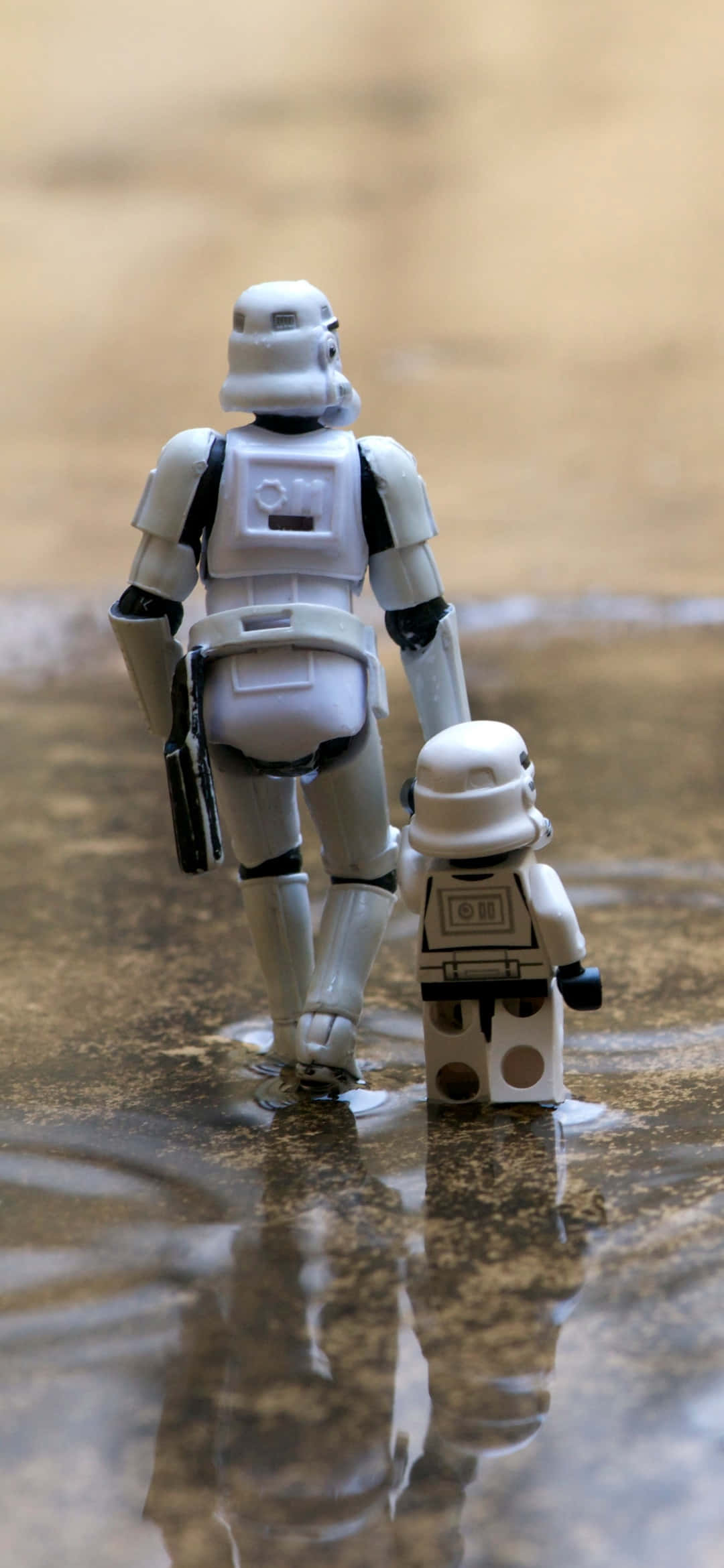 The force is strong with these two! Picha ya Ukuta