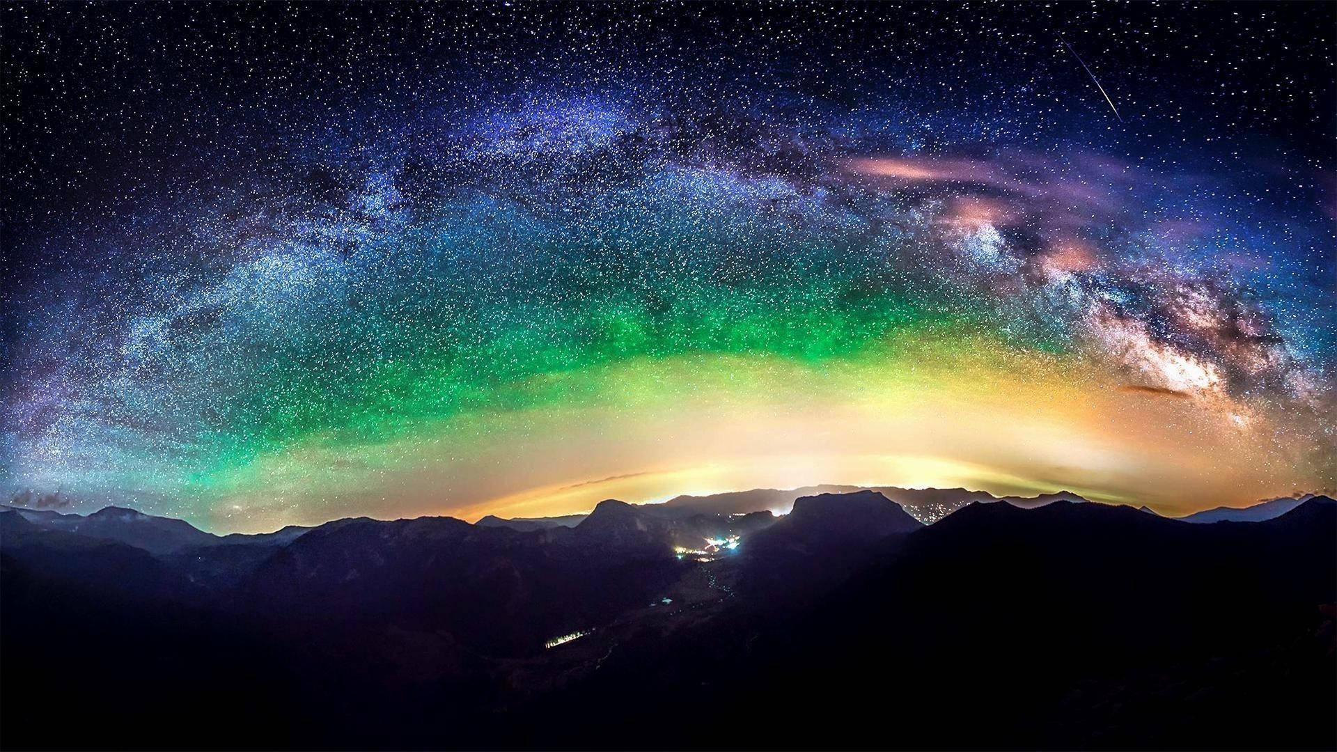 Njia ya Milky Juu ya Milima Galaxy Live Picha ya Ukuta