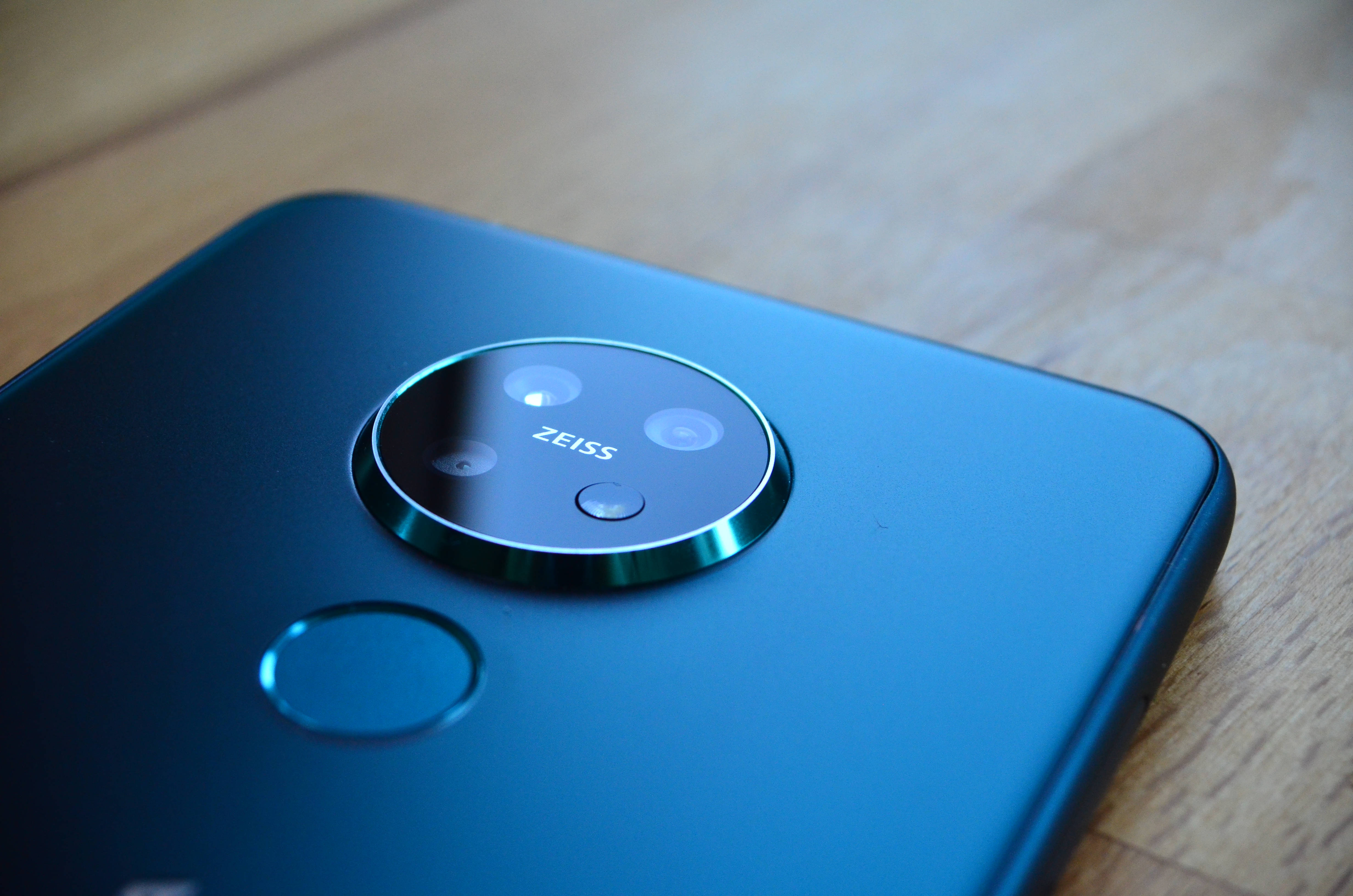 Nokia 7.2 And Zeiss Lens Picha ya Ukuta