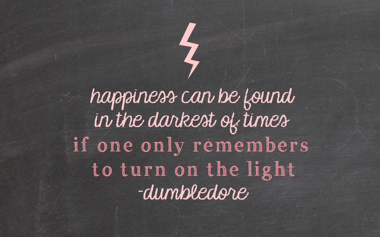 Nukuu ya Dumbledore ya Harry Potter yenye Mtindo wa Rangi ya Pinki Picha ya Ukuta