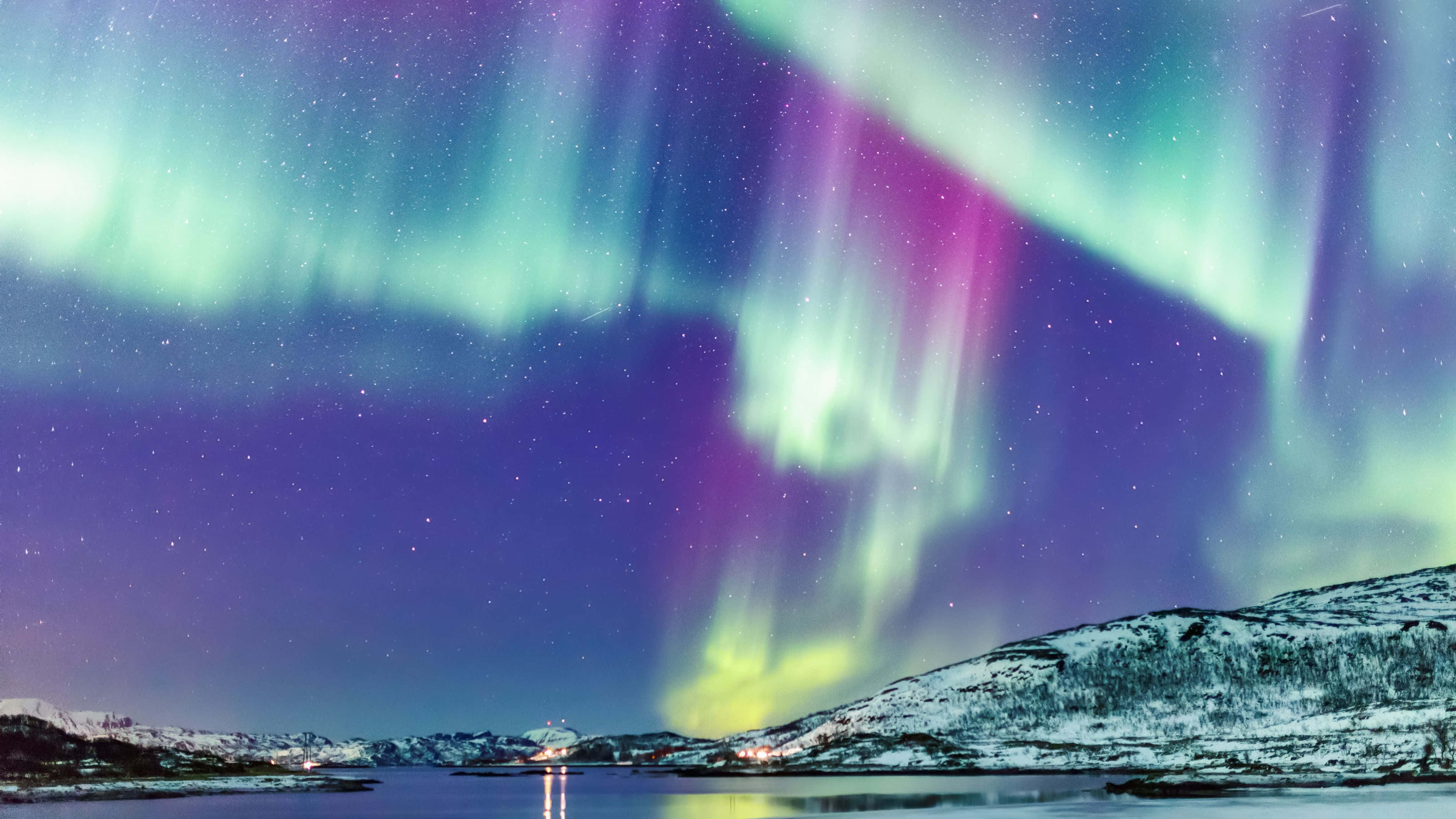 Nuru za Kaskazini Aurora Borealis Norway 4K Monitor Picha ya Ukuta