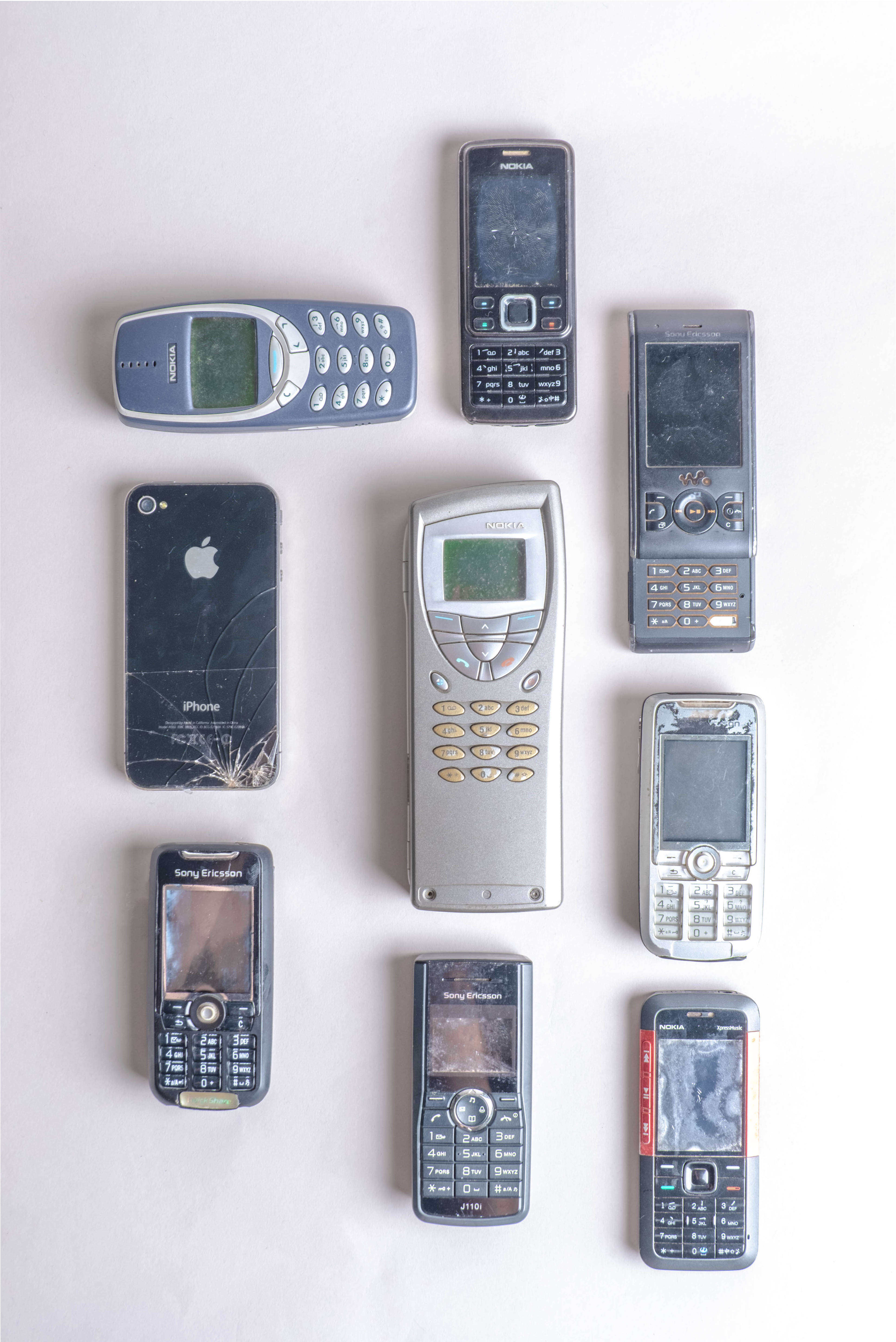 Old Nokia Phones Picha ya Ukuta
