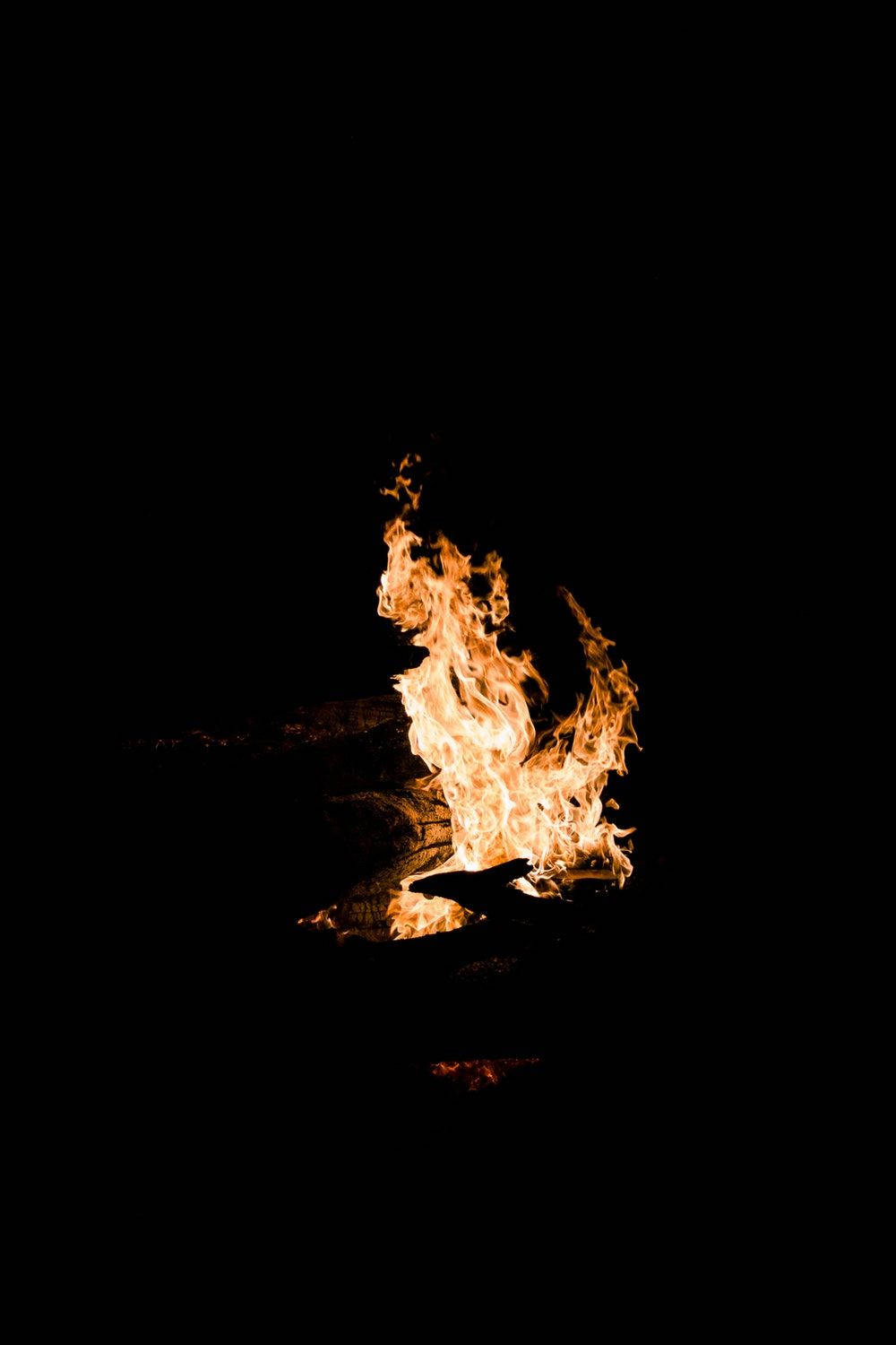 OLED Camp Fire Picha ya Ukuta