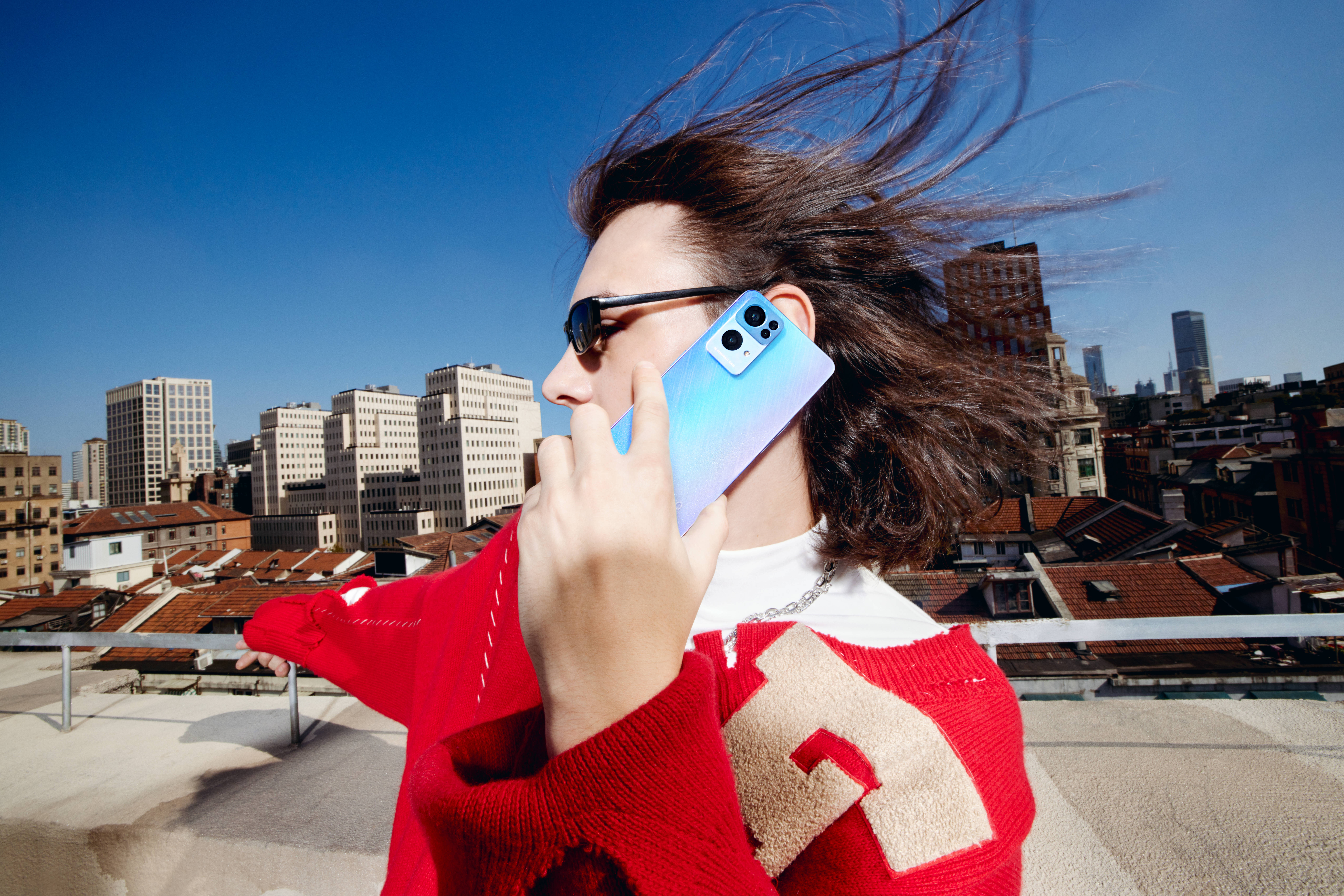 On Call Oppo Reno7 Picha ya Ukuta