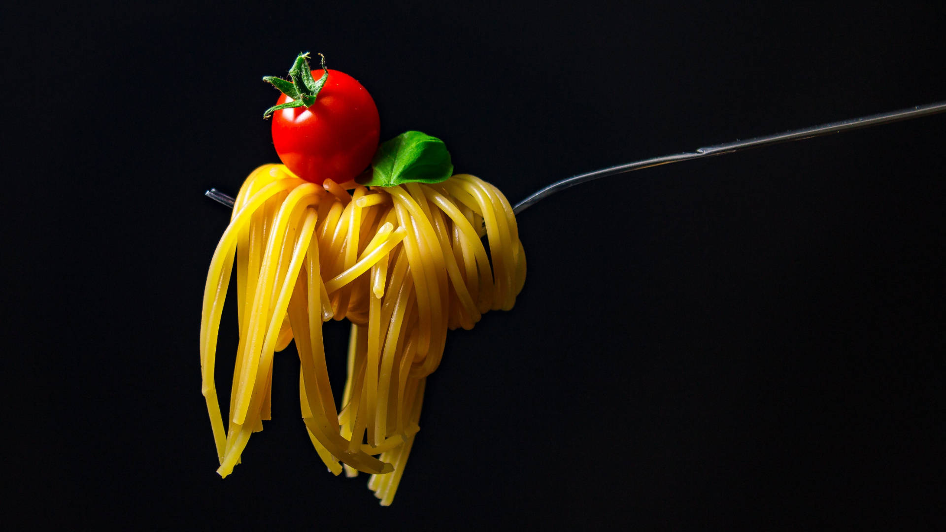 Pasta Juu ya Fork Picha ya Ukuta