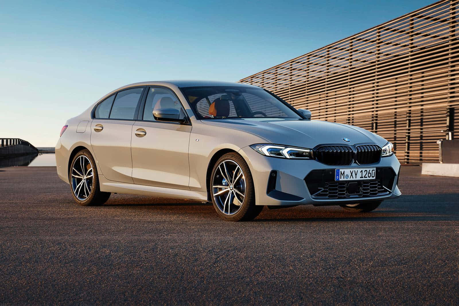 Pata uzoefu wa nguvu za BMW Picha ya Ukuta