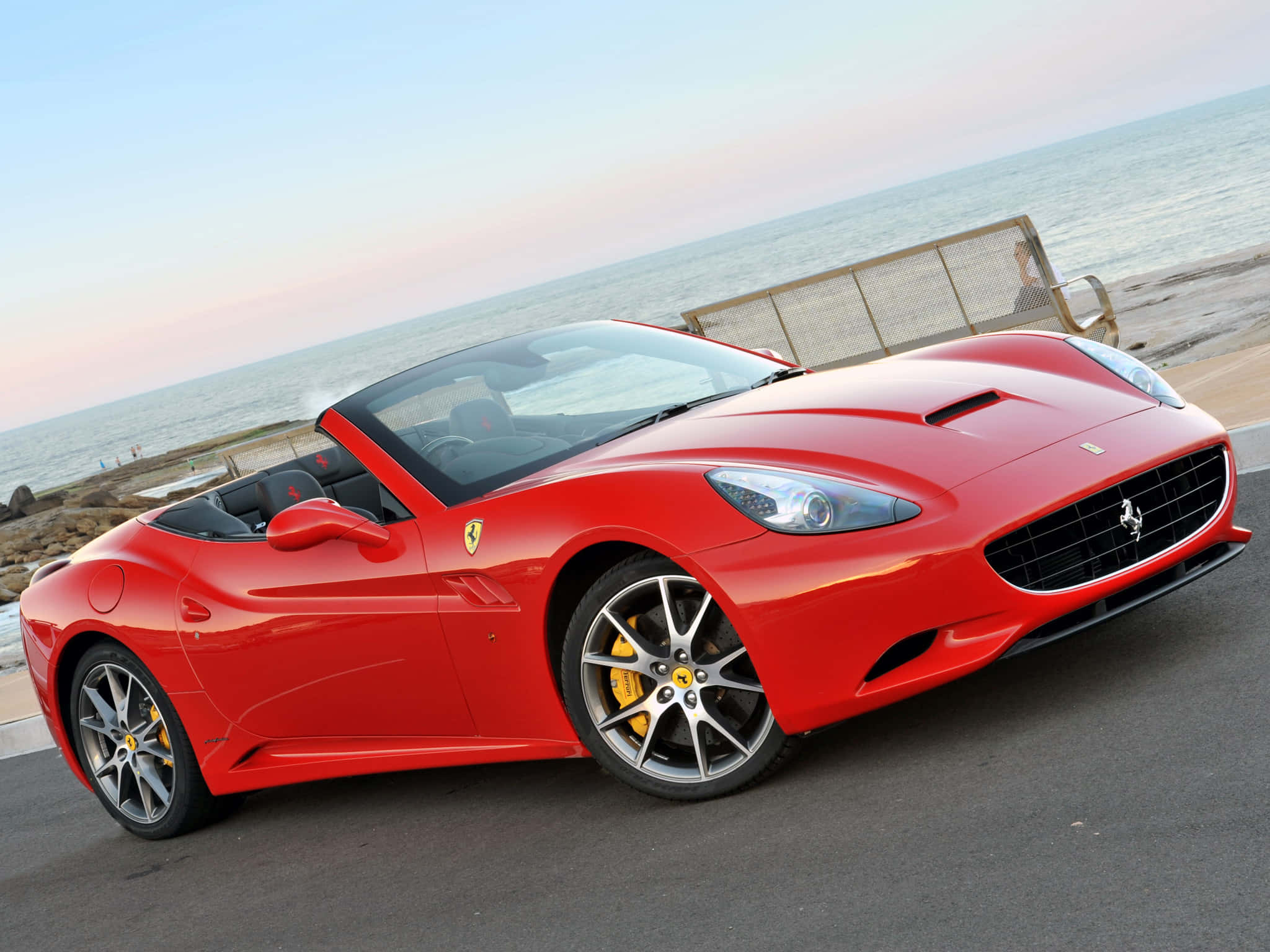 Pata Uzoefu wa Nguvu Isiyo na Kifani ya Ferrari Picha ya Ukuta