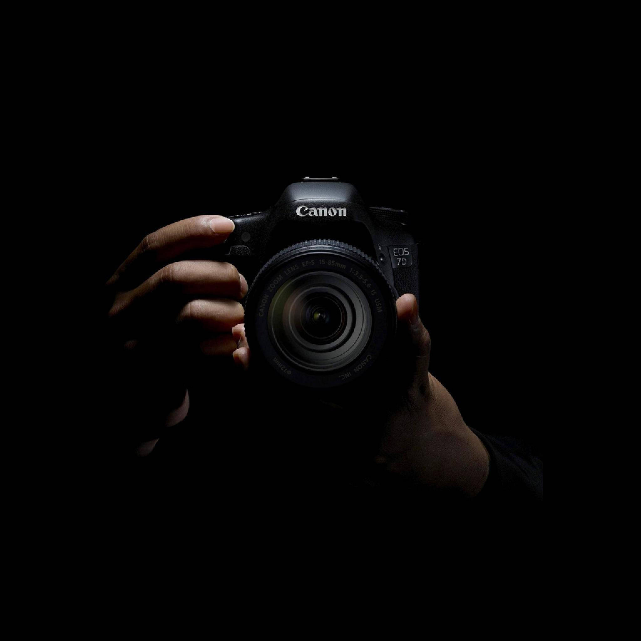 Picha Nyeusi ya Kamera ya Canon Picha ya Ukuta