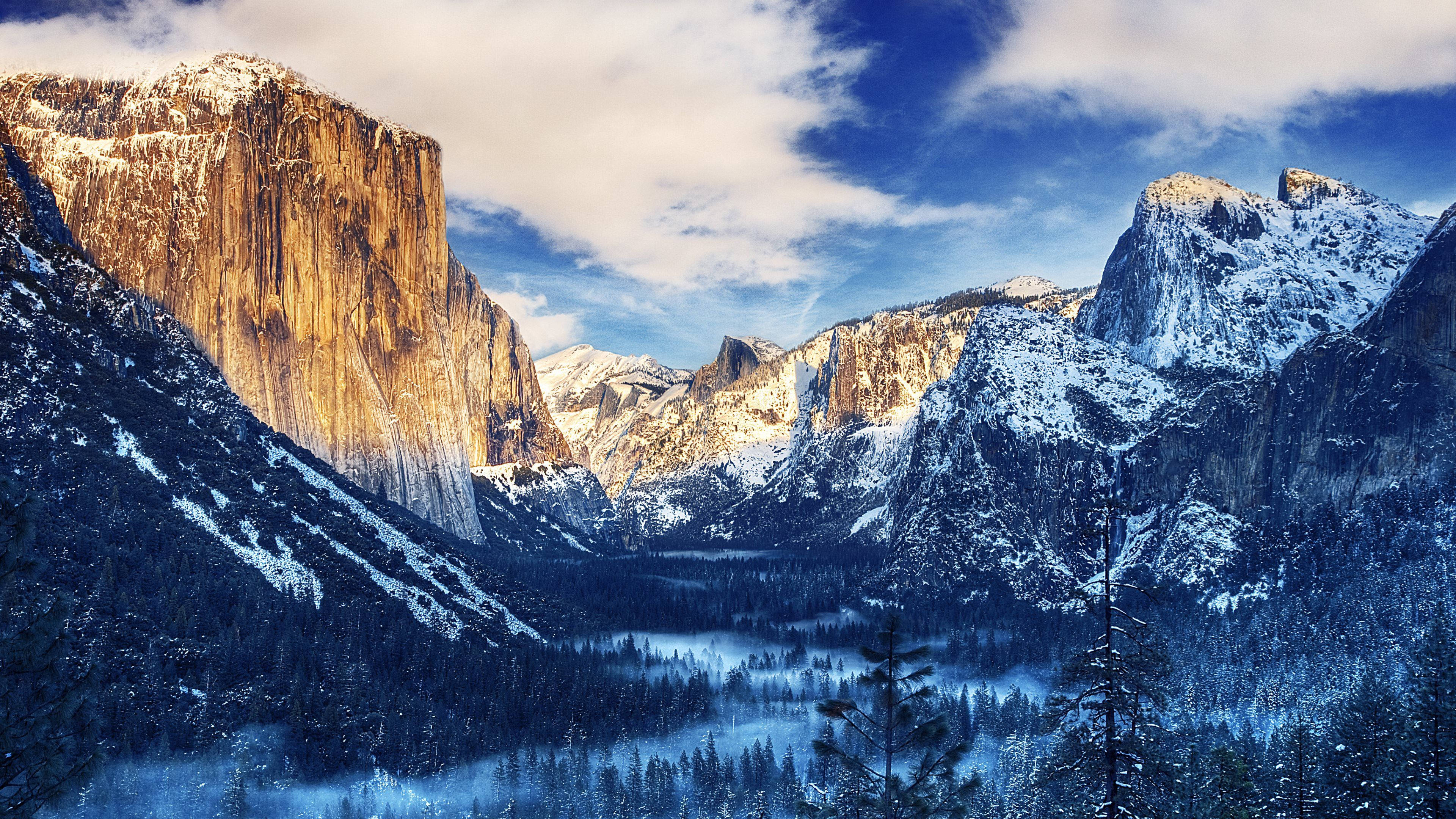Picha ya Bonde la Yosemite lenye Theluji la Kustaajabisha Picha ya Ukuta