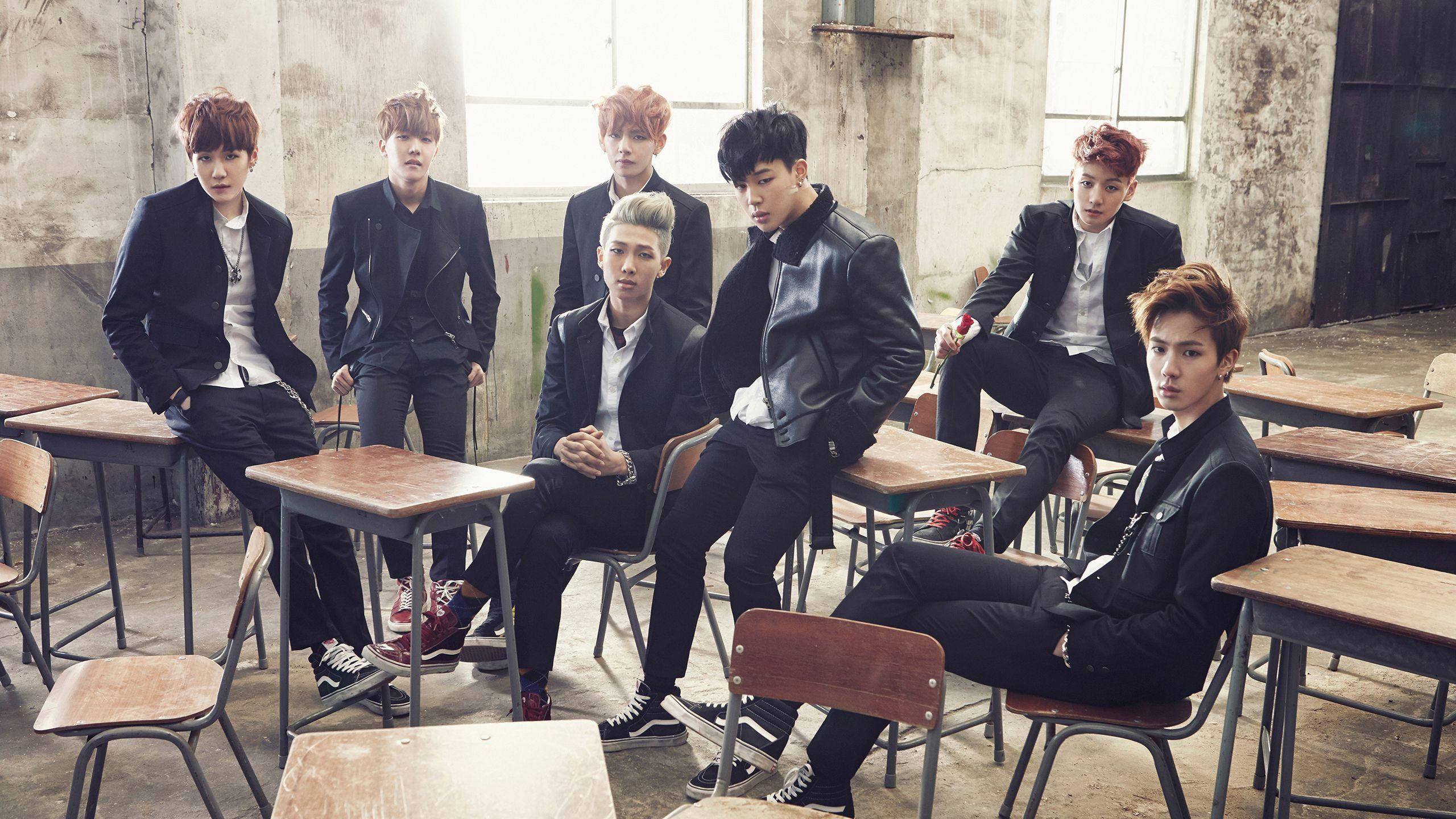 Picha ya Eneo-kazi ya BTS "Boy In Luv" Picha ya Ukuta