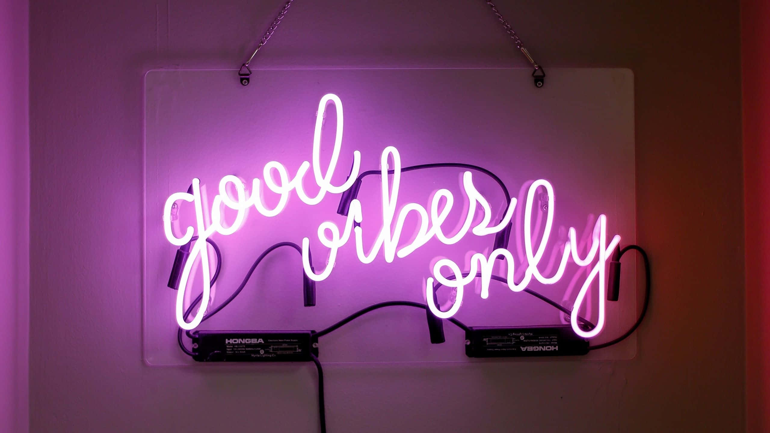 Picha ya Neon Pink Good Vibes Only Picha ya Ukuta