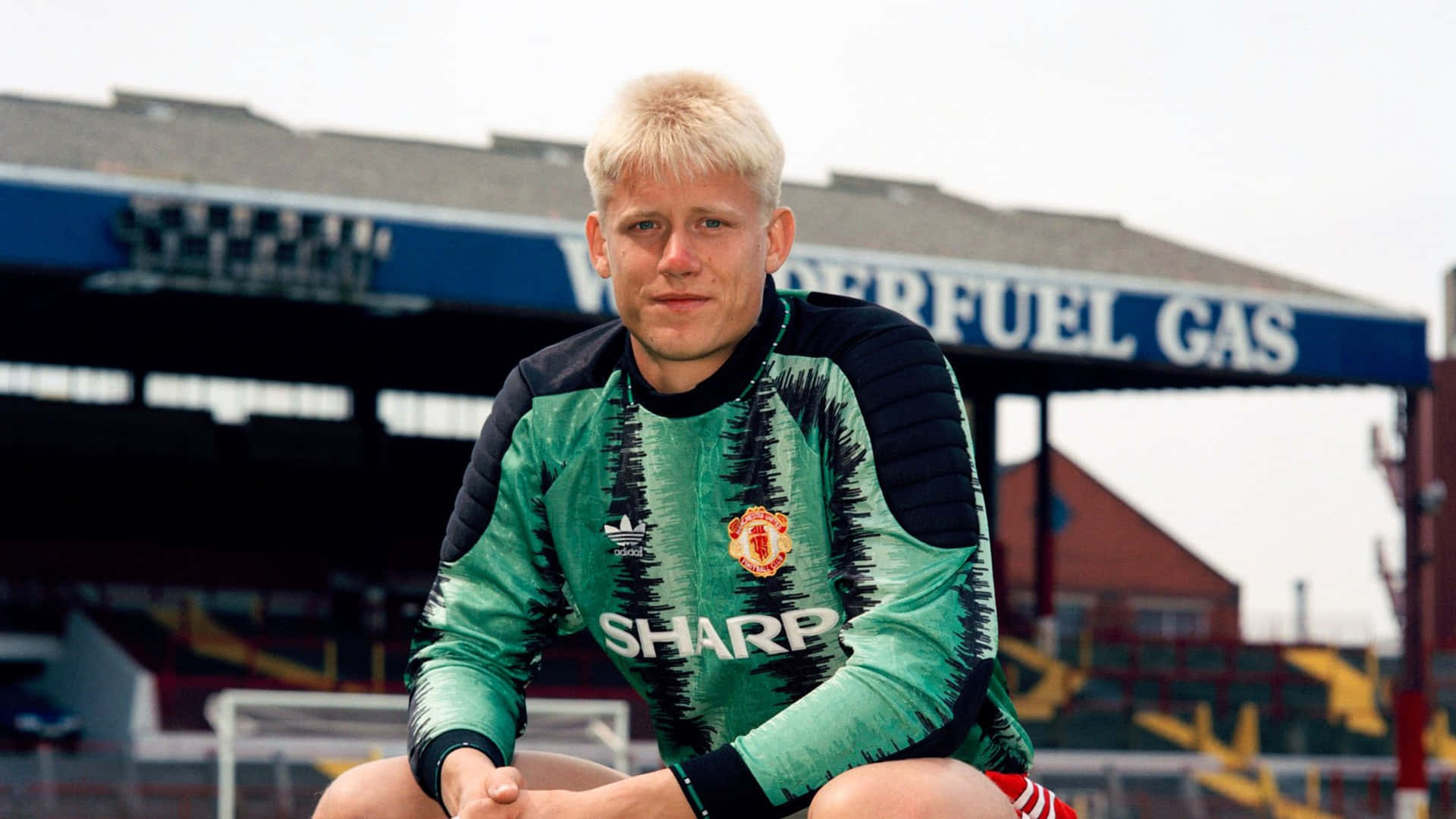 Picha ya Peter Schmeichel Akiwa Kijana Picha ya Ukuta