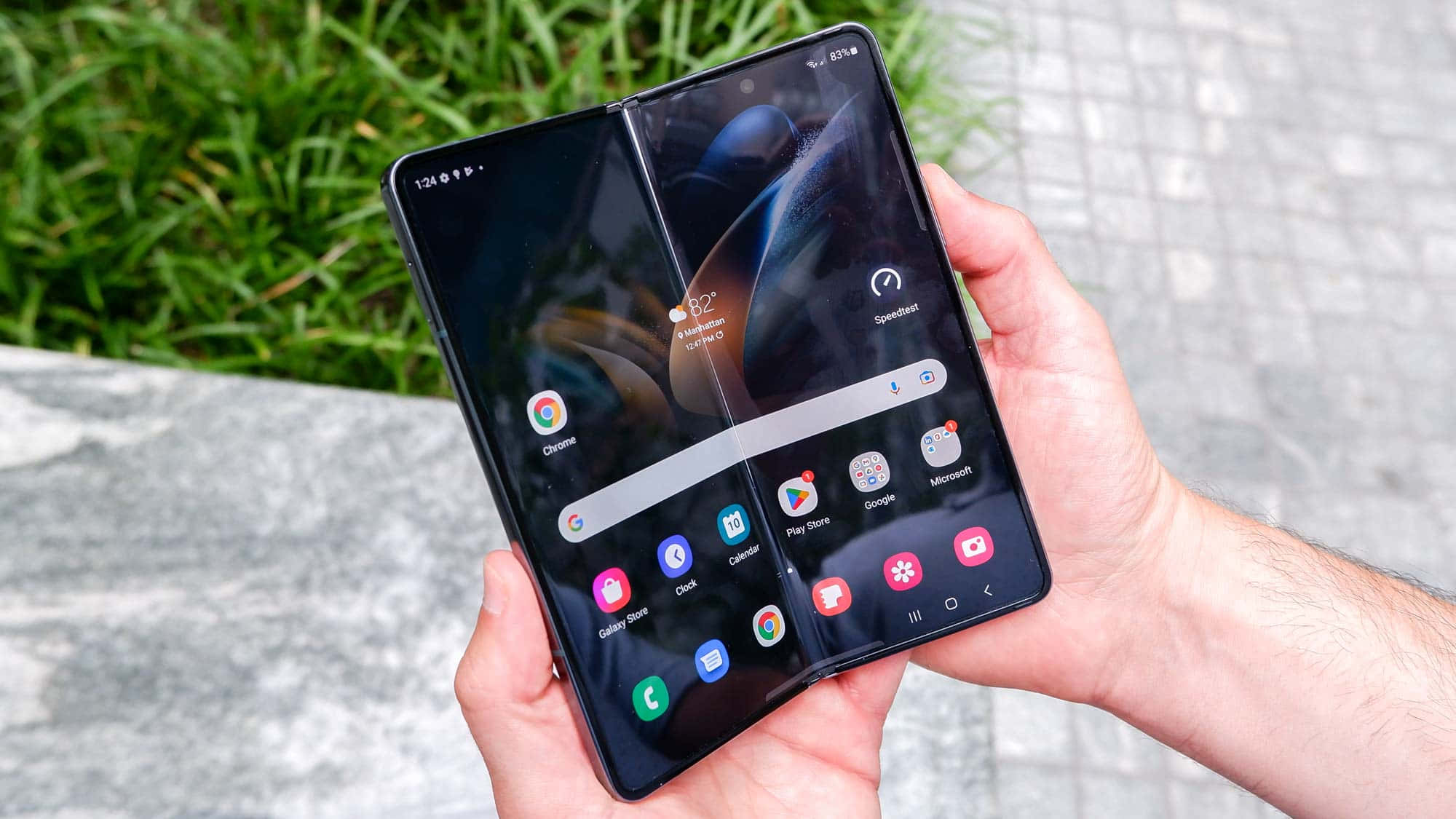 Picha ya Samsung Galaxy Z Fold 4 Picha ya Ukuta