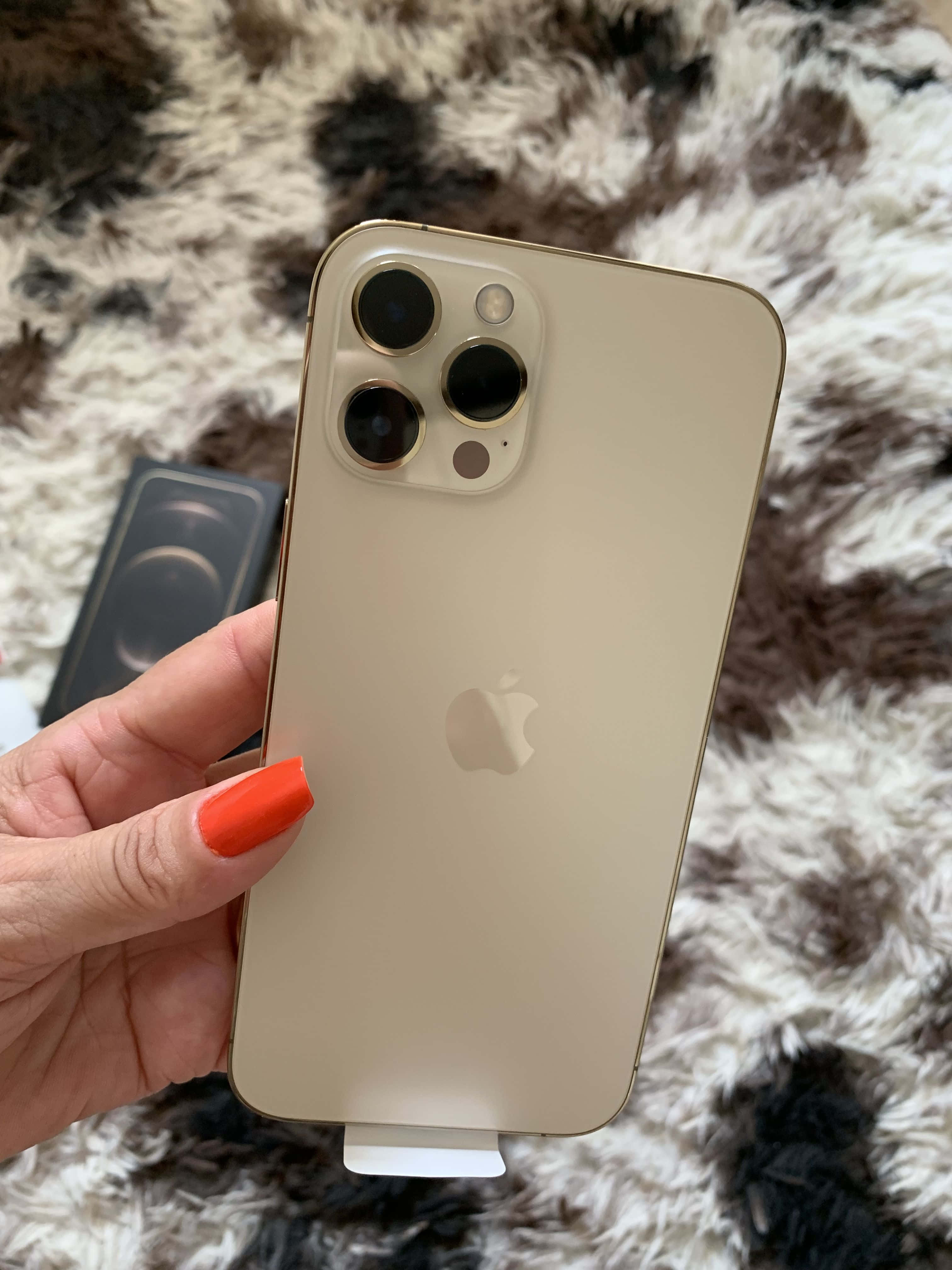 Picha za iPhone 12 Picha ya Ukuta