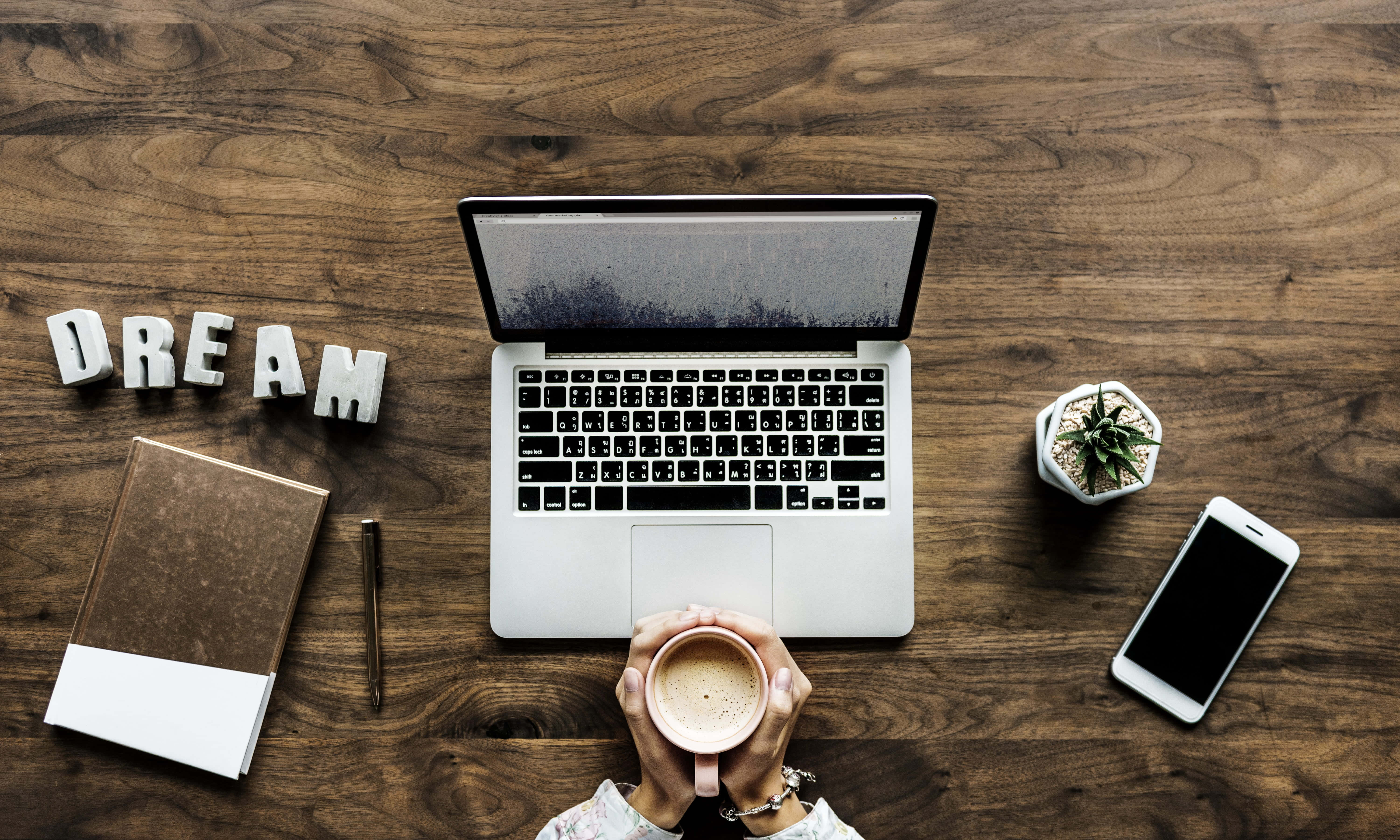 Picha za Macbook za kupendeza Picha ya Ukuta