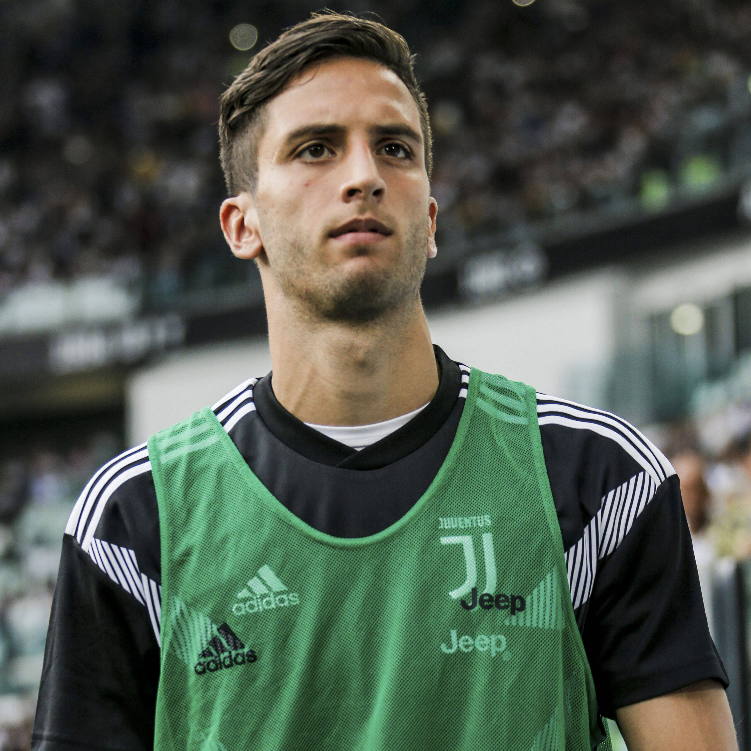 Rodrigo Bentancur Akijali Kijani Picha ya Ukuta