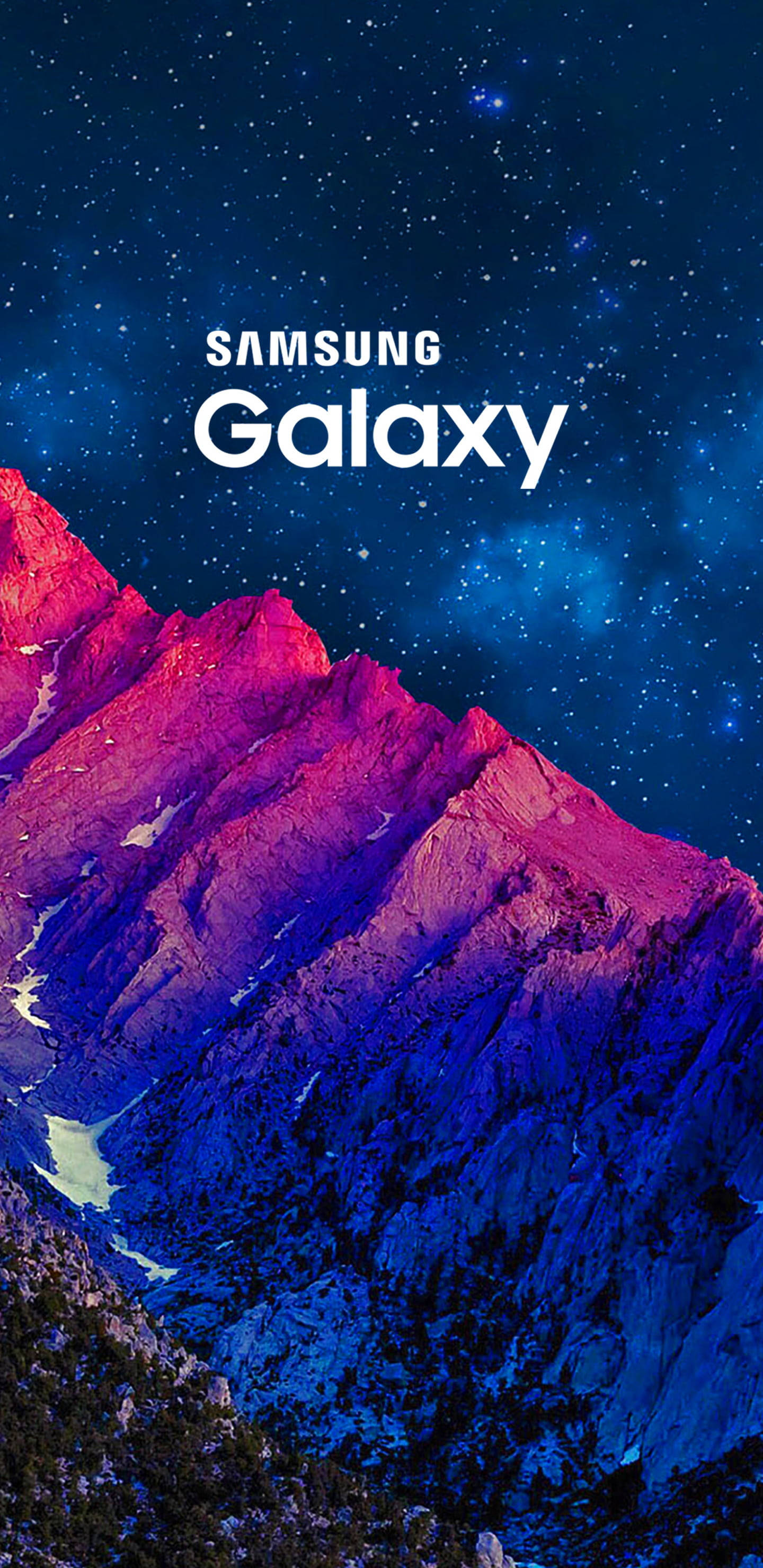 Samsung Galaxy J6 Ikiangaza Kilele cha Milima Wakati wa Machweo Picha ya Ukuta