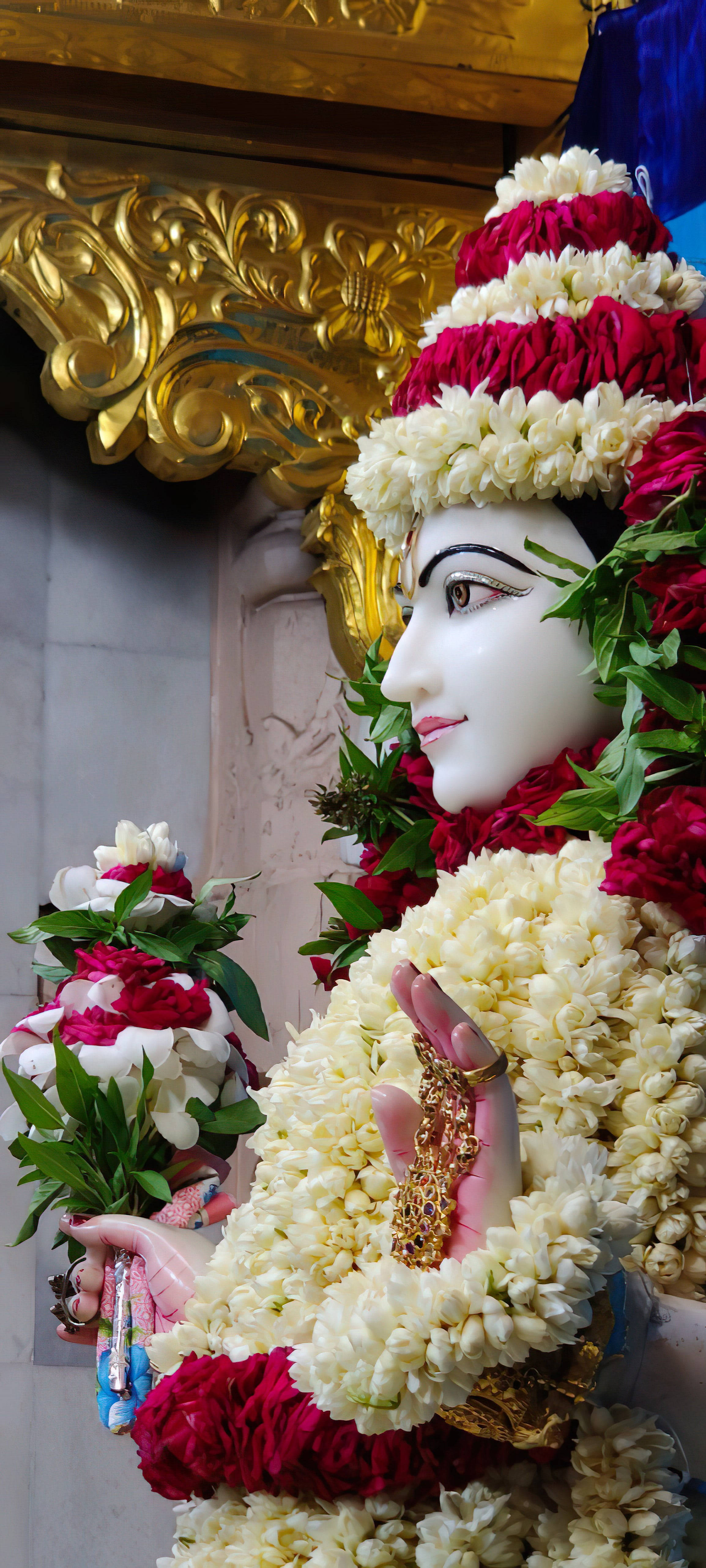 Sanamu ya Krishna Maharaj ya Kupendeza Picha ya Ukuta