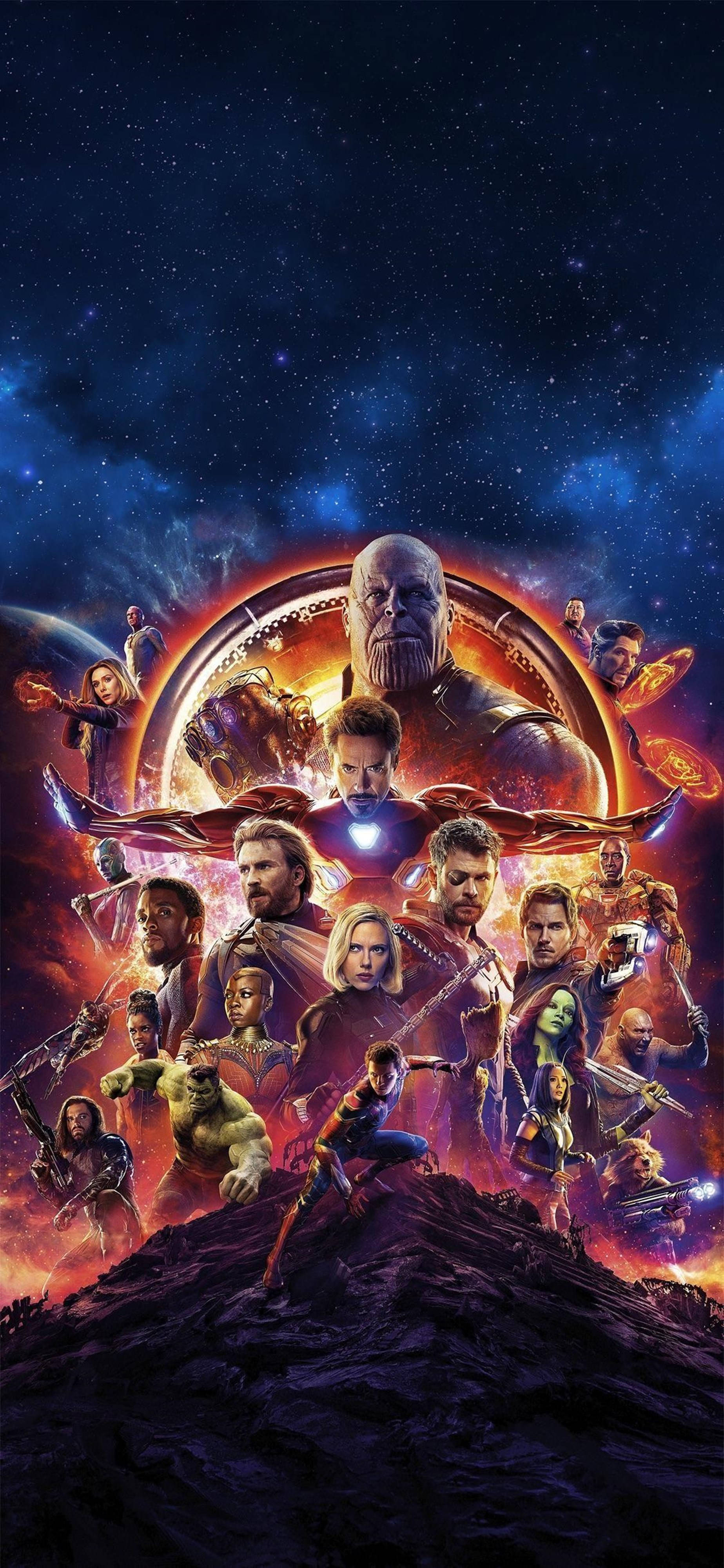 Simu 4K ya Marvel Avengers Vita Isiyo na Mwisho Angani Picha ya Ukuta