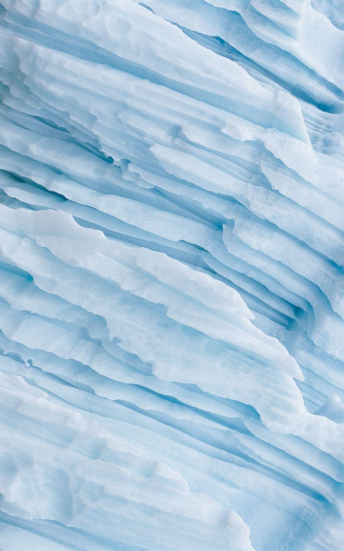 Simu ya iPhone ya Arctic Bluu Nyepesi ya Urembo Picha ya Ukuta