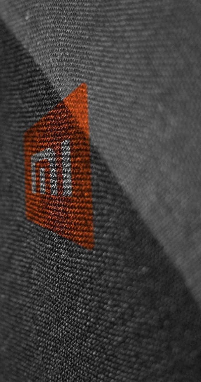 Simu ya Xiaomi kwenye Mandhari ya Mbao Picha ya Ukuta
