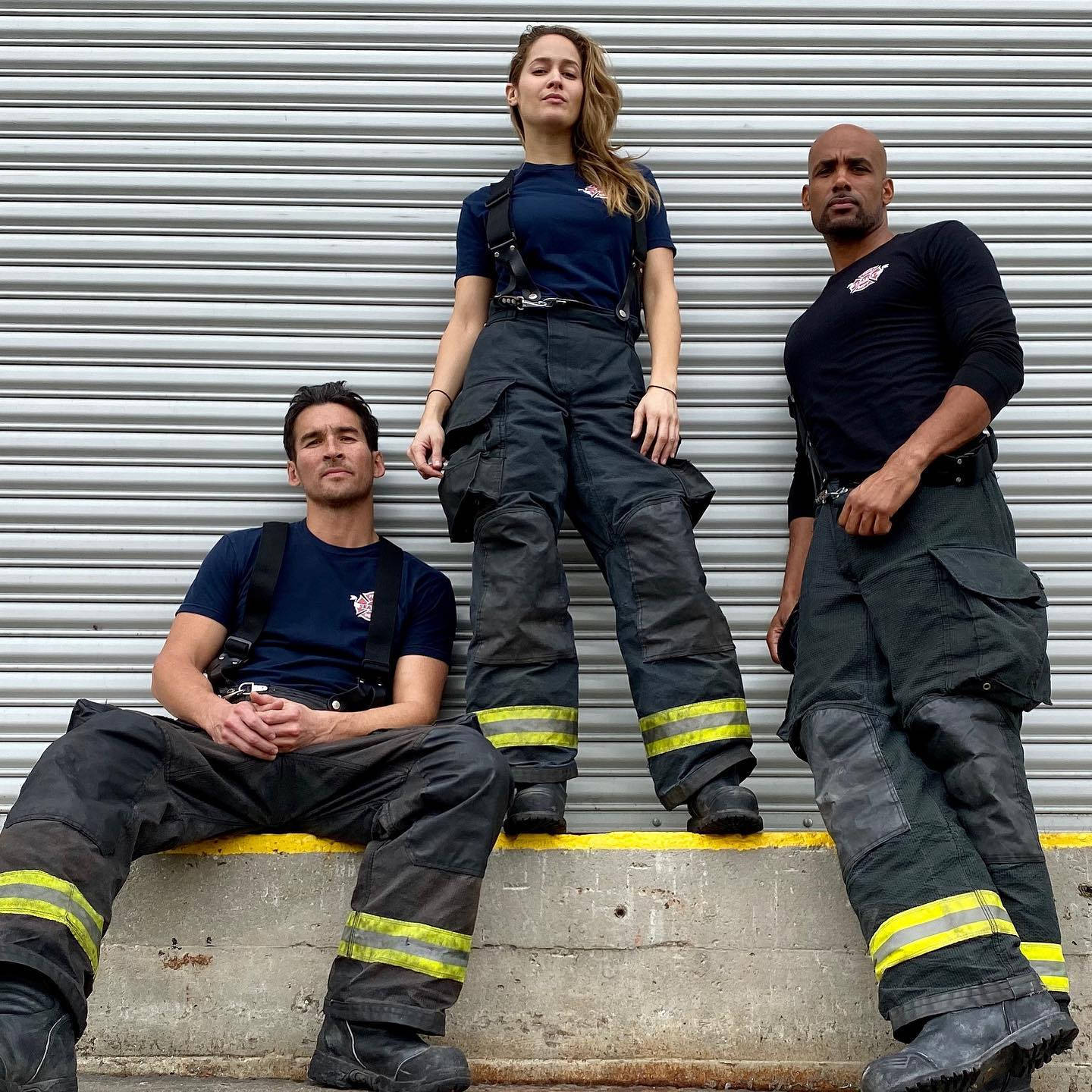 Station 19 Trio Picha ya Ukuta