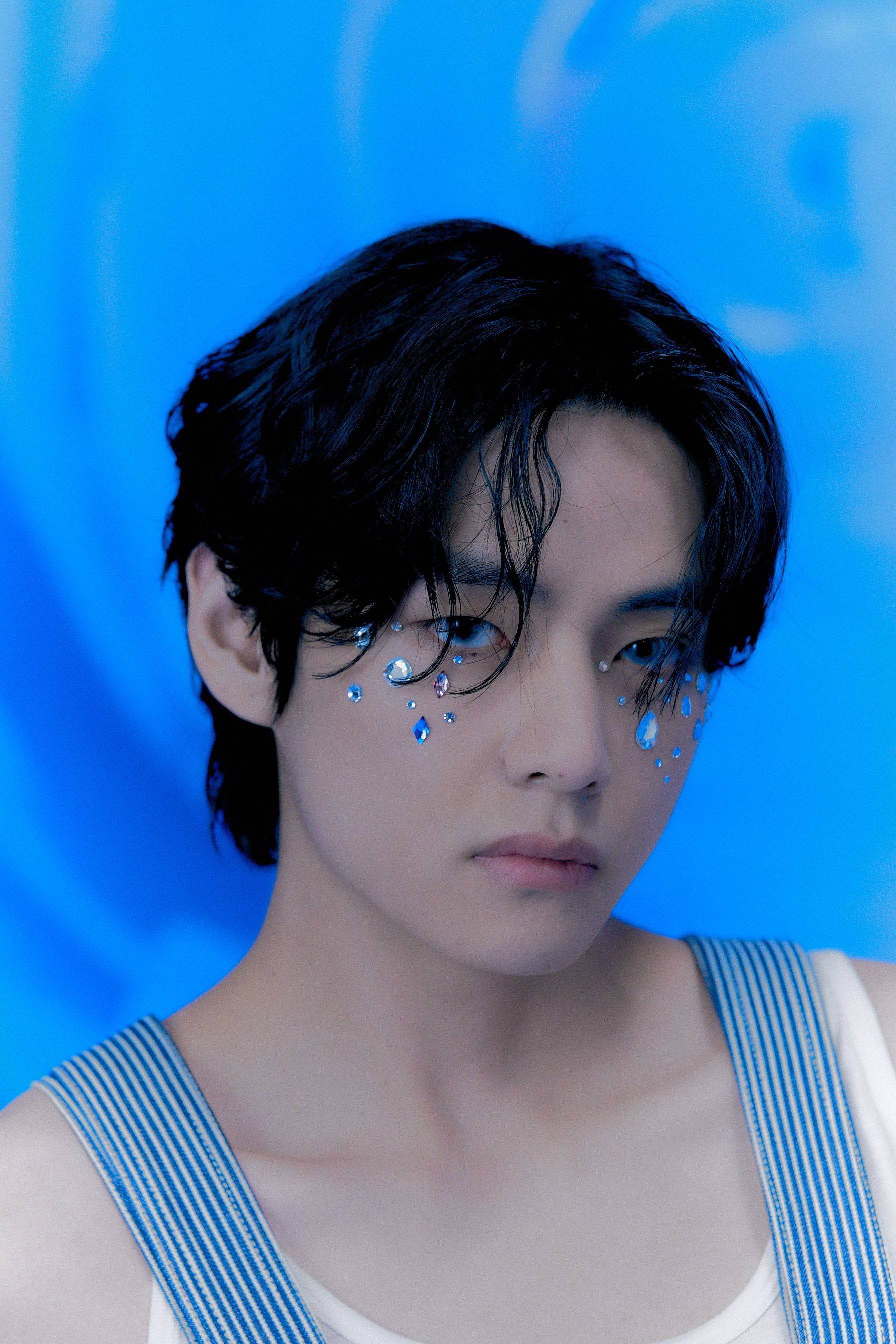 Stika za Kioo za BTS V Picha ya Ukuta