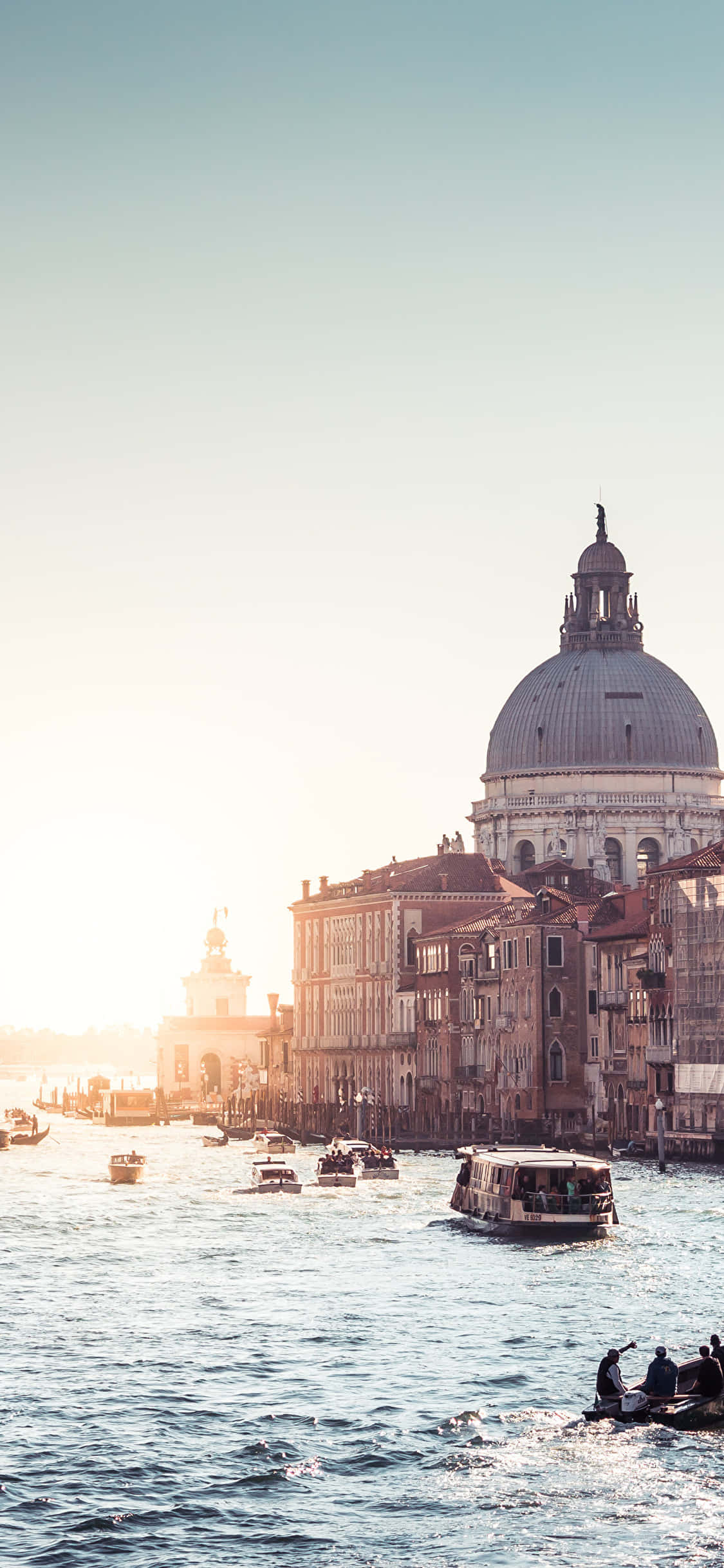 Sura: Panorama ya mji mzuri wa Roma, Italia. Picha ya Ukuta