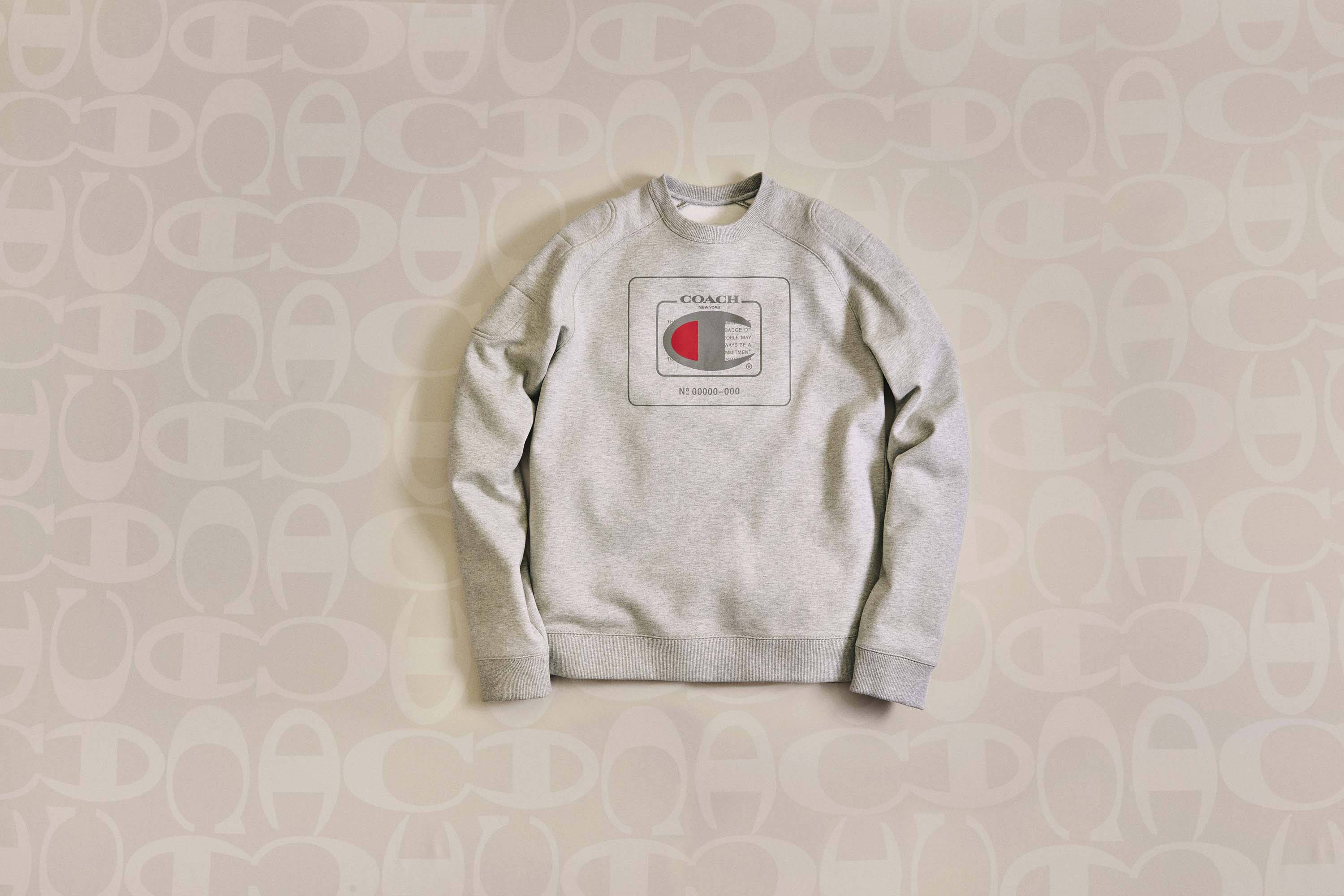 Sweater ya Champion na Coach Picha ya Ukuta