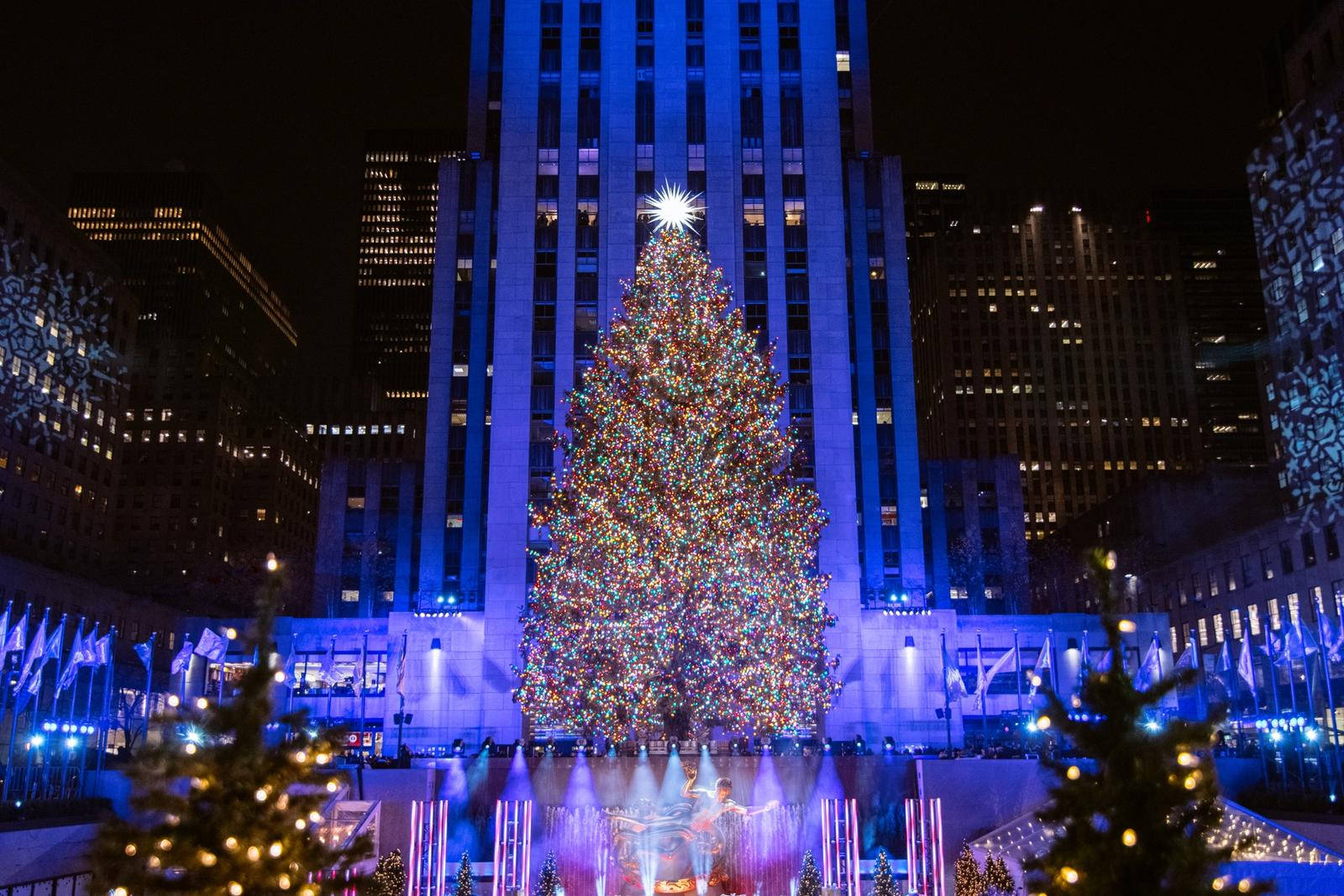 Taa za Bluu za Rockefeller Center Picha ya Ukuta