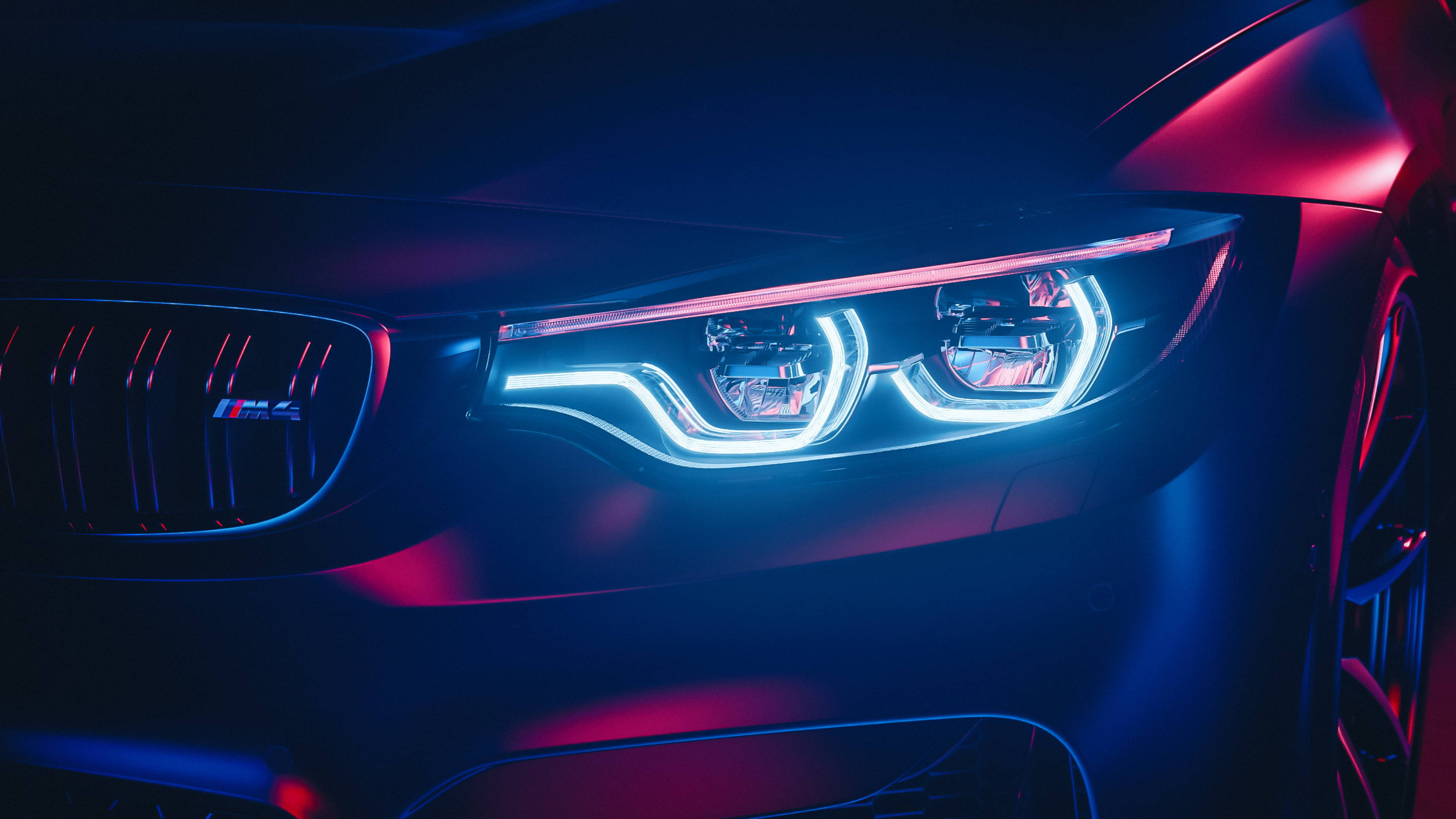 Taa za Mbele Zenye Mwangaza wa BMW M4 Karibu Picha ya Ukuta